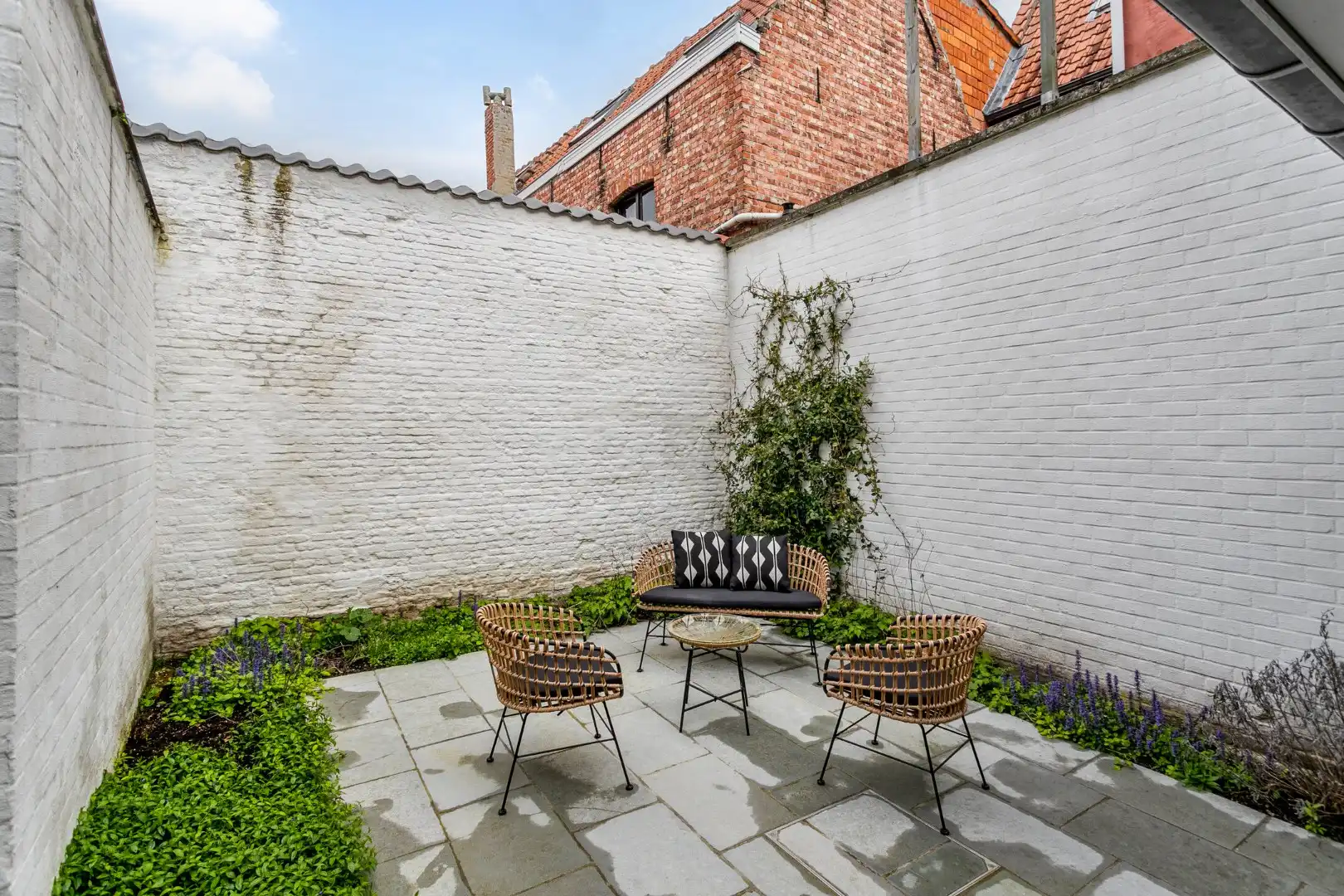 Unieke woning binnen de stadswallen van Brugge foto 4