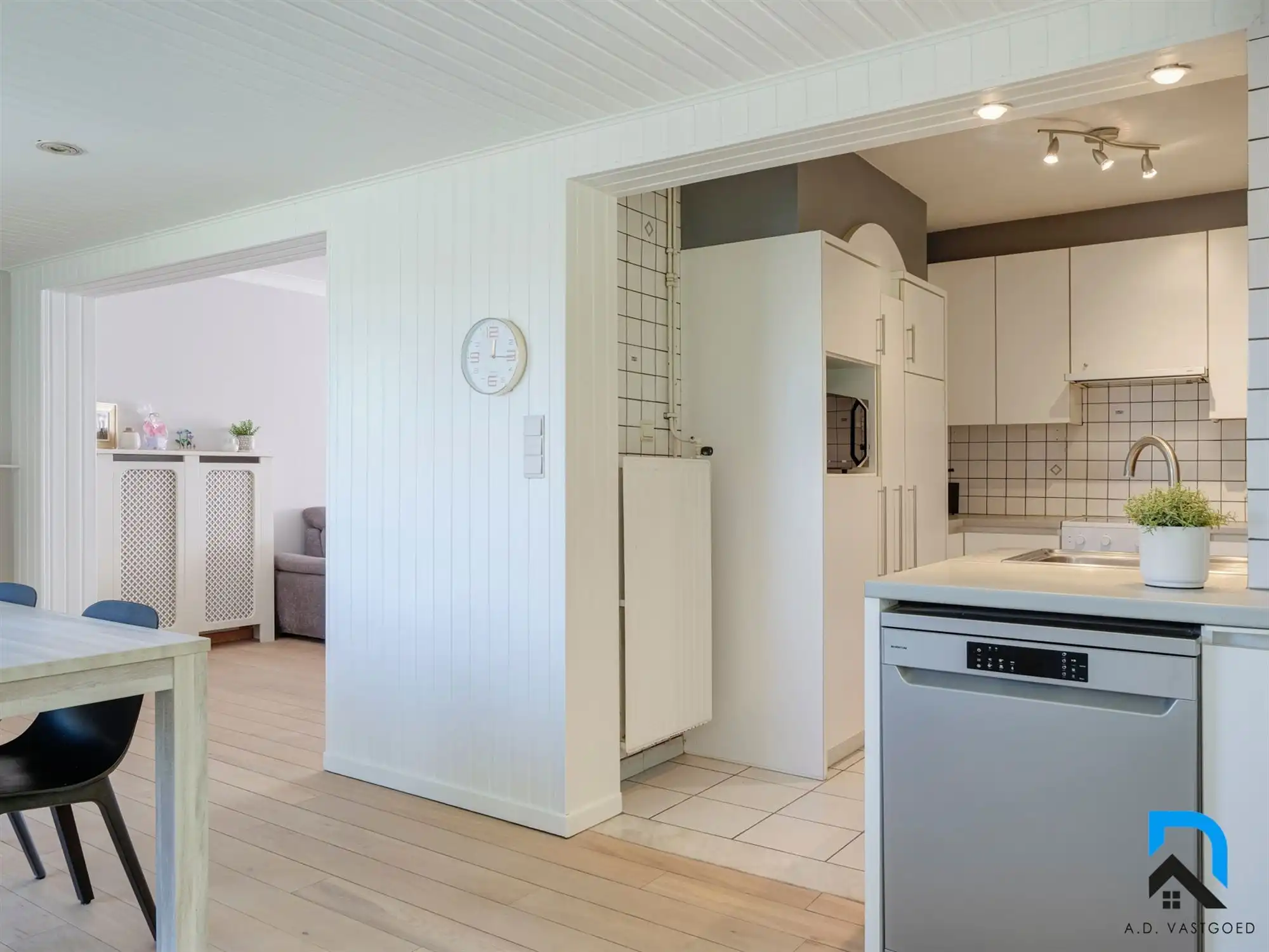 Halfopen bebouwing met grote tuin in Beverst foto 17