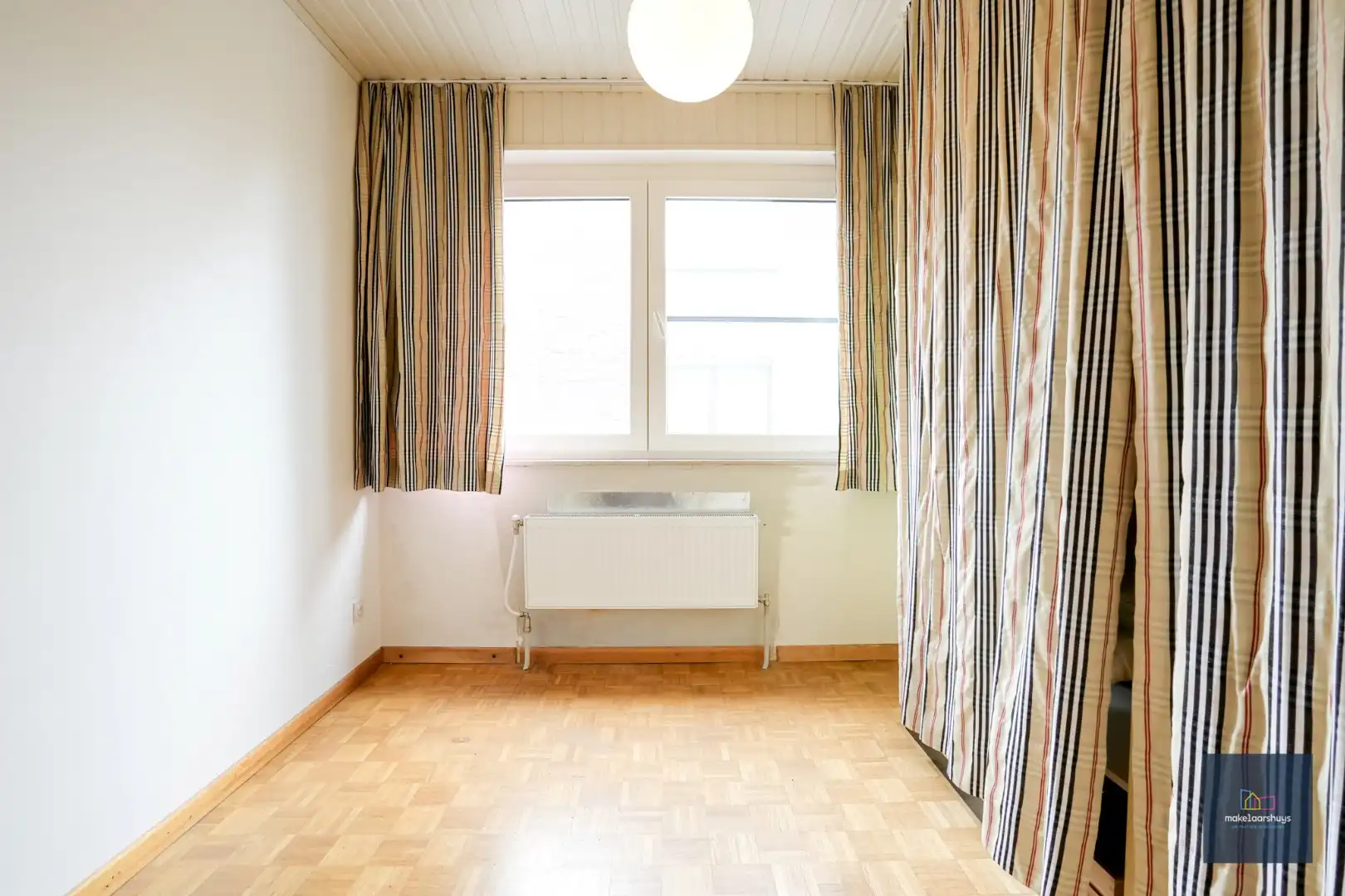 Goed onderhouden HOB in rustige straat in Mariakerke  foto 14