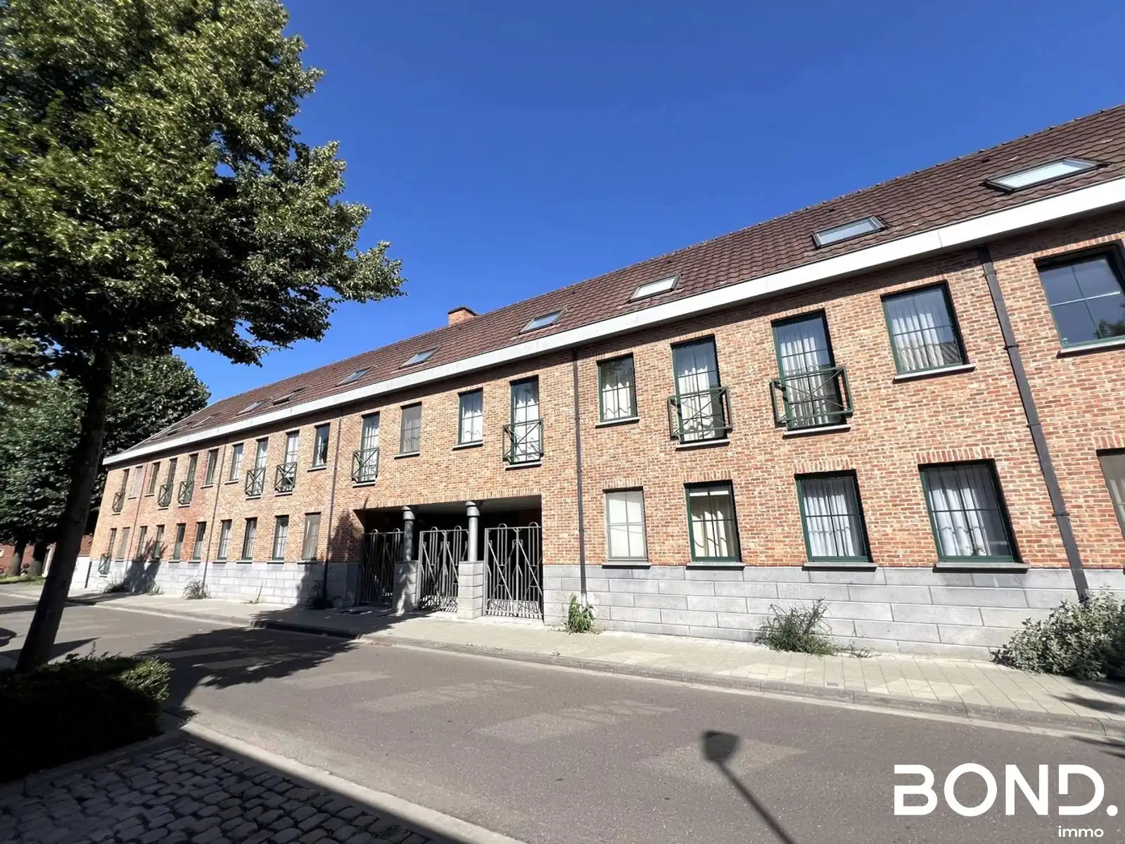 Duplex met zonnig dakterras, aparte kamer en parking  foto 13