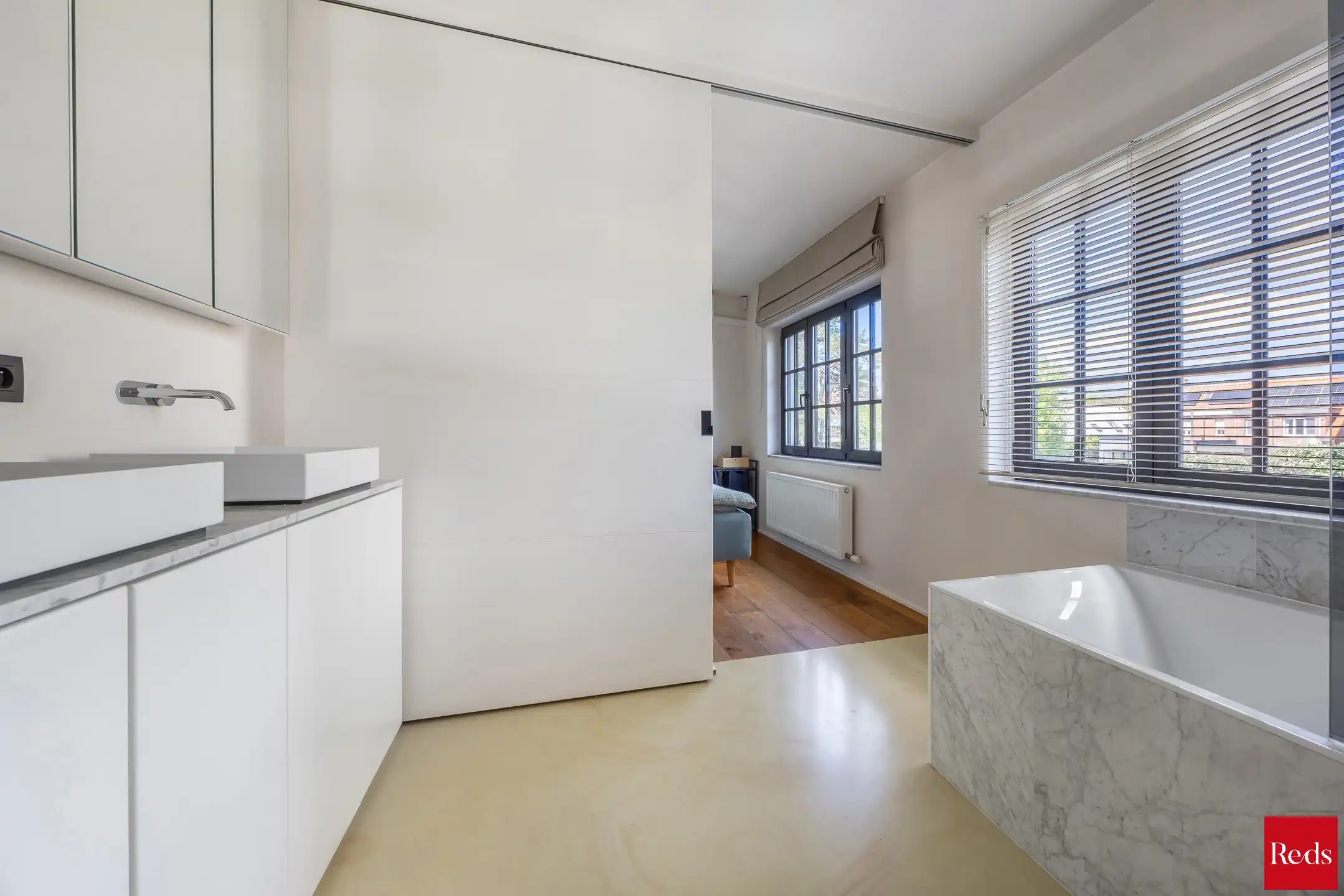 Stijlvolle woning op groene toplocatie nabij het centrum foto 33