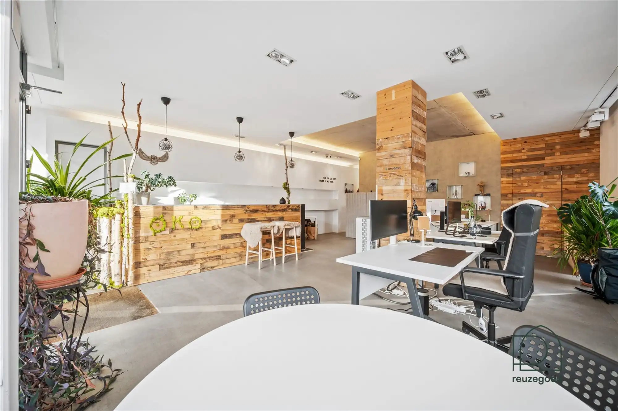 Handelspand met topligging op het Kerkplein van Bonheiden foto 7