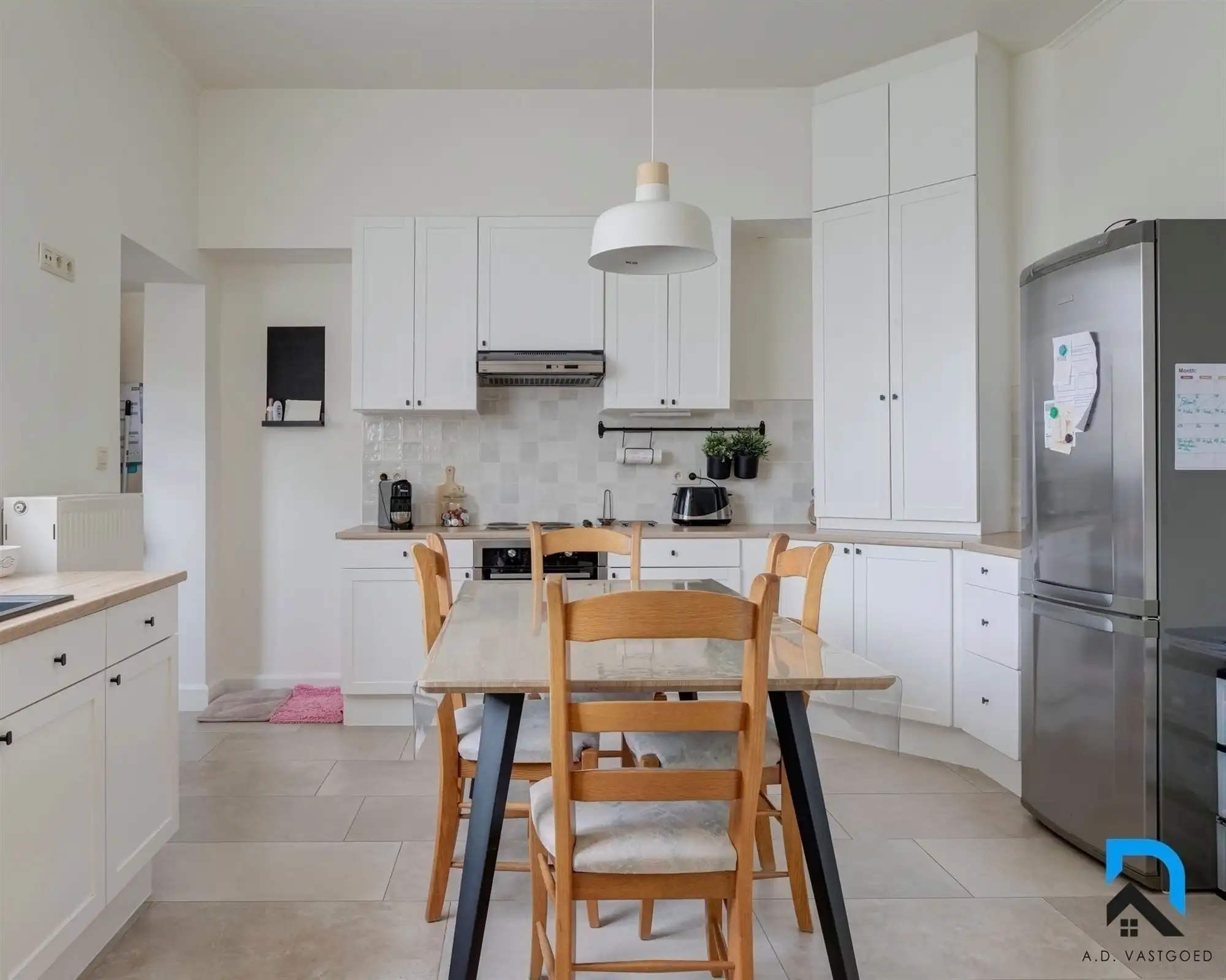 Gerenoveerde woning op toplocatie foto 6