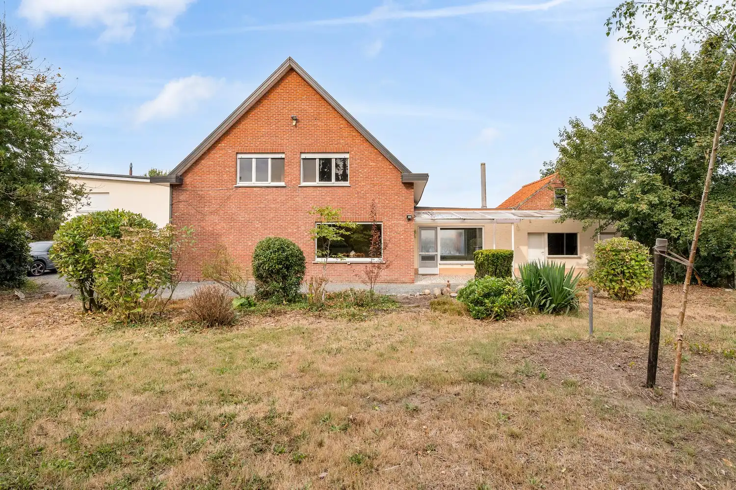 Vrijstaande woning op een prachtig perceel van 1.132 m². foto 28