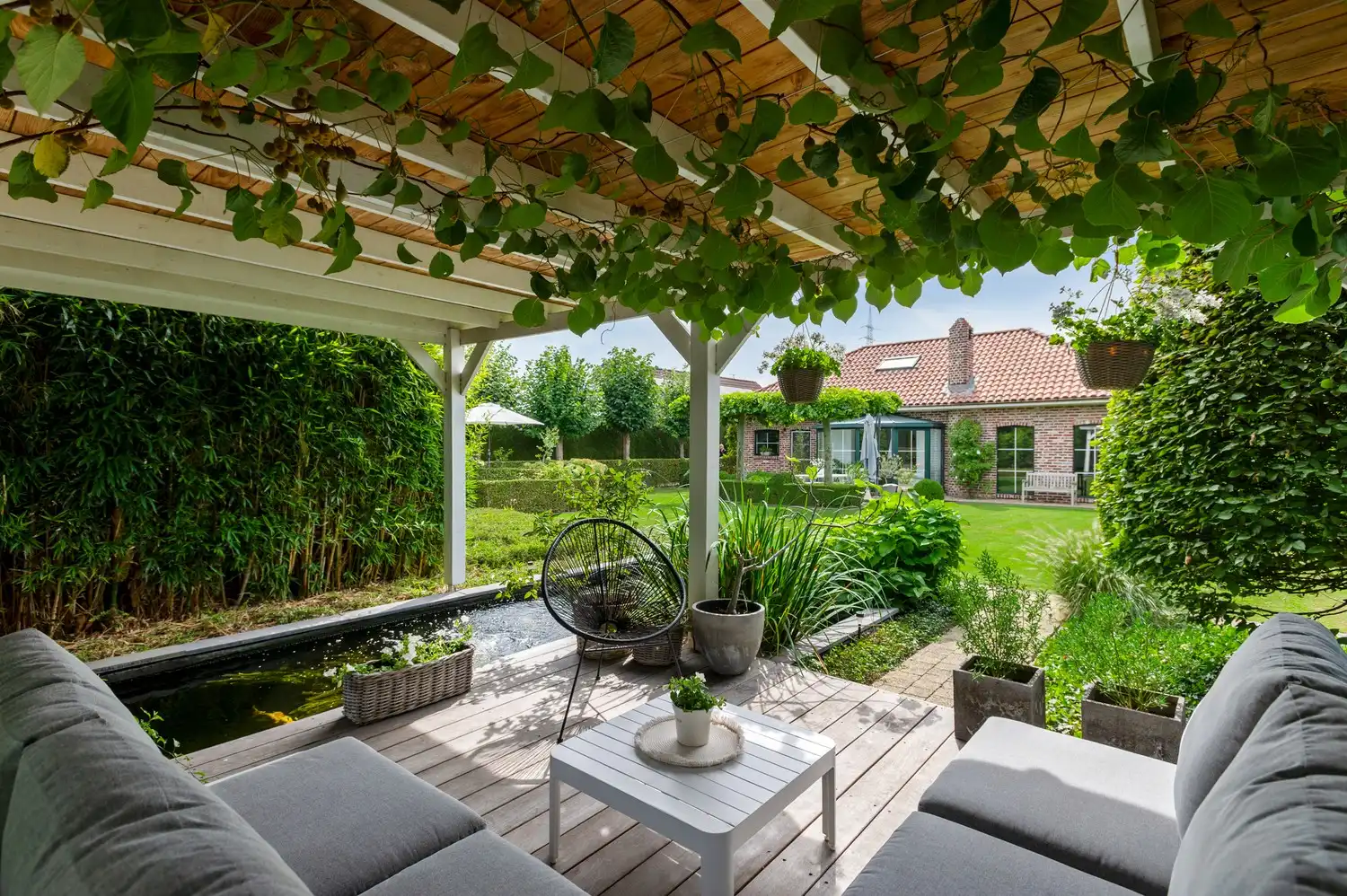 Instapklare laagbouwwoning met 3 slaapkamers & idyllische tuin te Lier foto 33