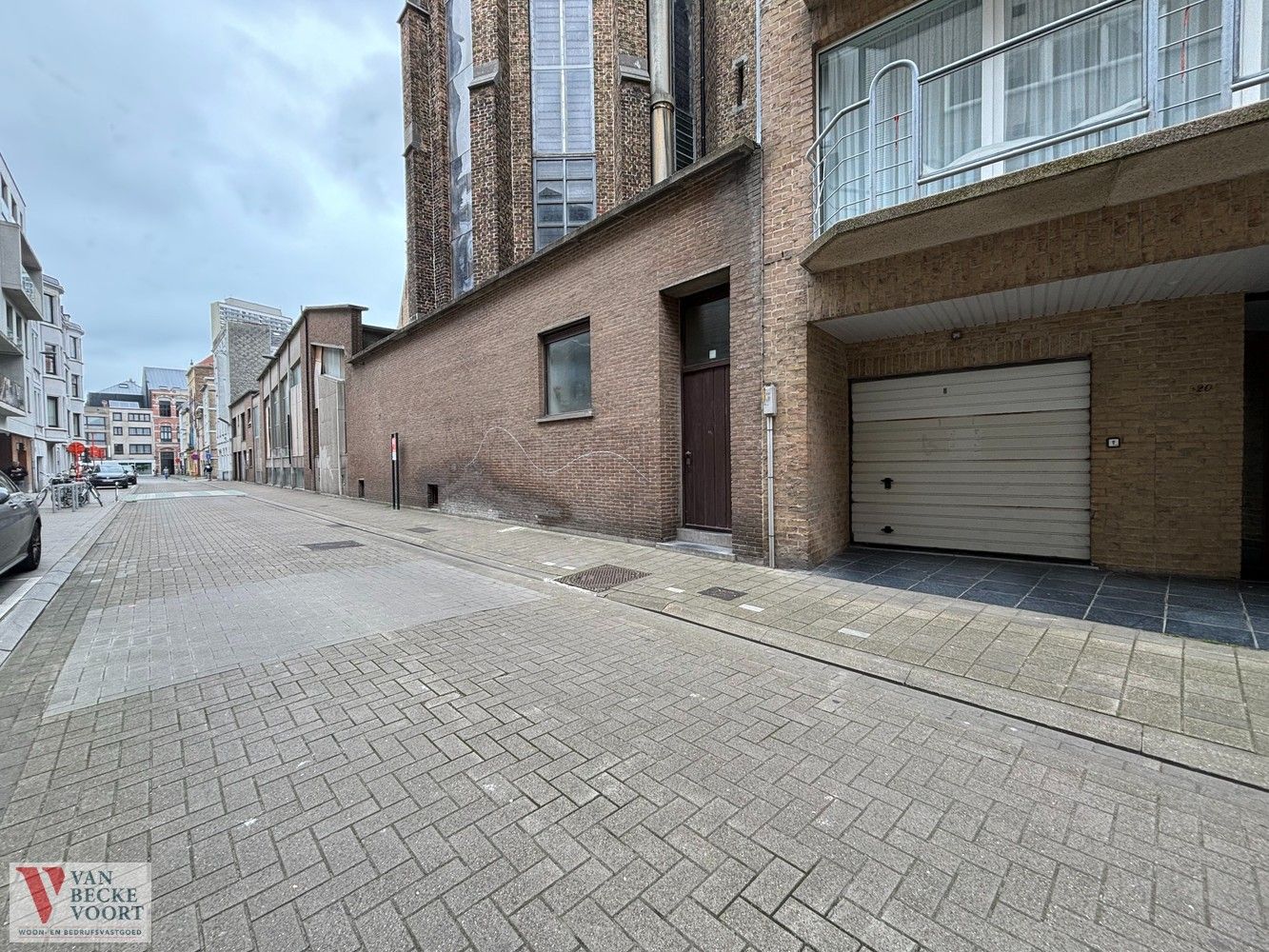 Garagebox in stadscentrum Oostende foto 7