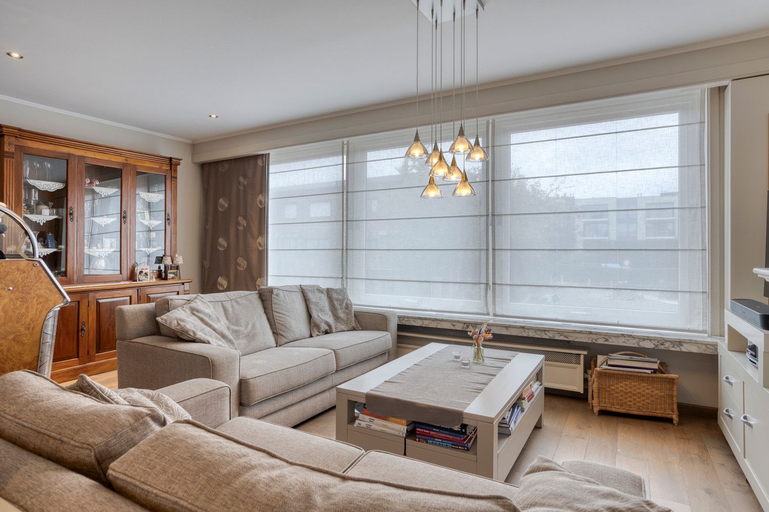 Mooie bel-étagewoning met 3 slks, garage, zomerkeuken en tuin! foto 14