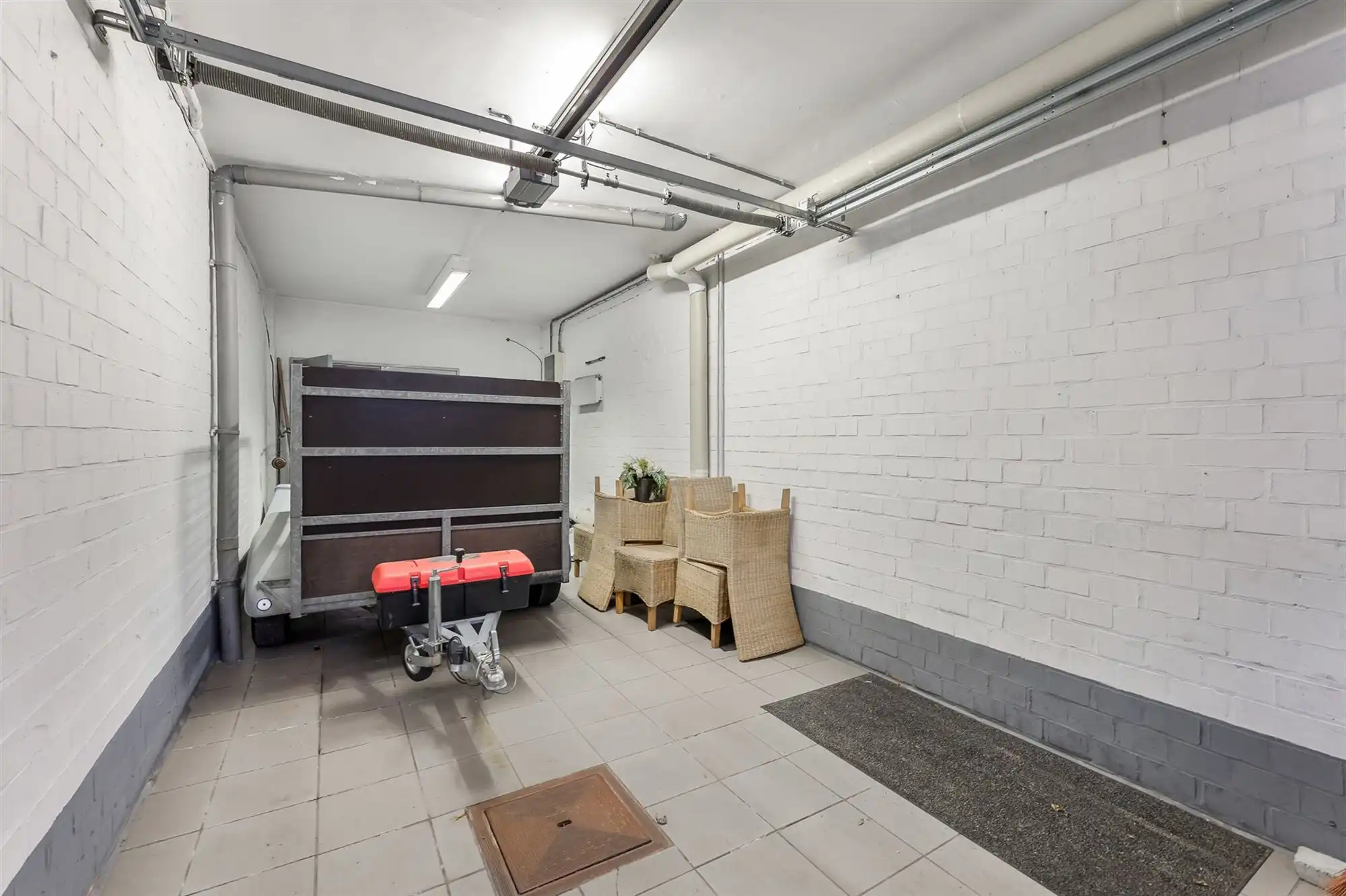 CENTRAAL GELEGEN, RUIM HANDELSPAND MET WOONST (415M²) TE BALEN foto 26