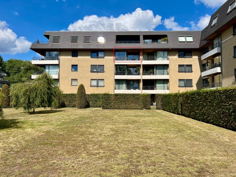 RUSTIG GELEGEN 2- SLAAPKAMERAPPARTEMENT MET TERRAS EN GARAGE foto 3