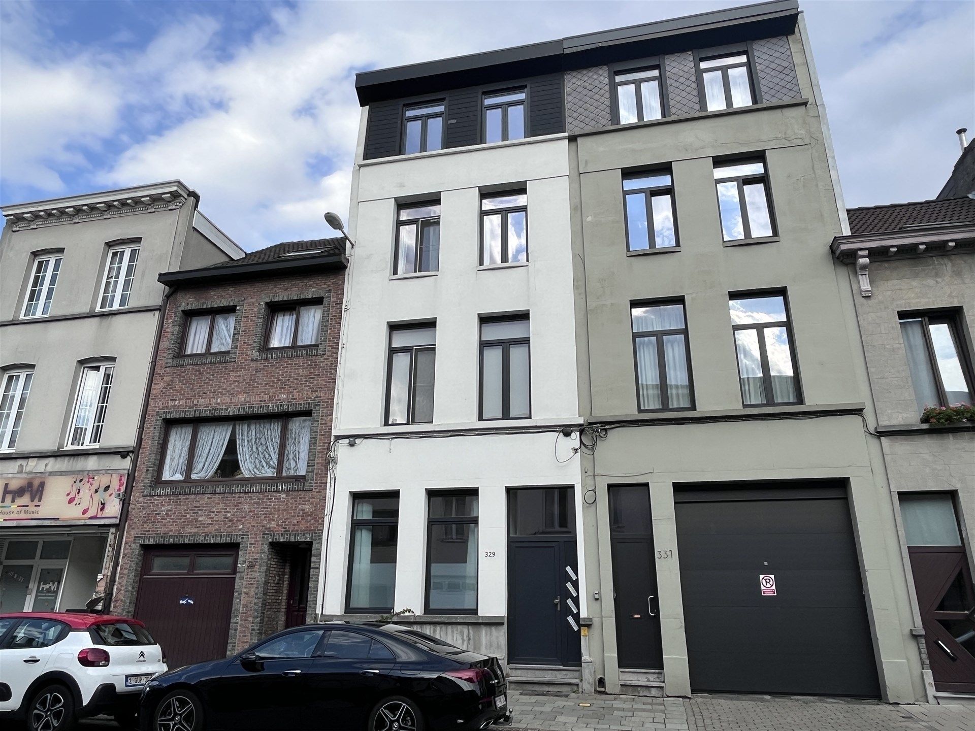 Gemeubeld appartement gelegen op de bovenste verdieping  foto 10
