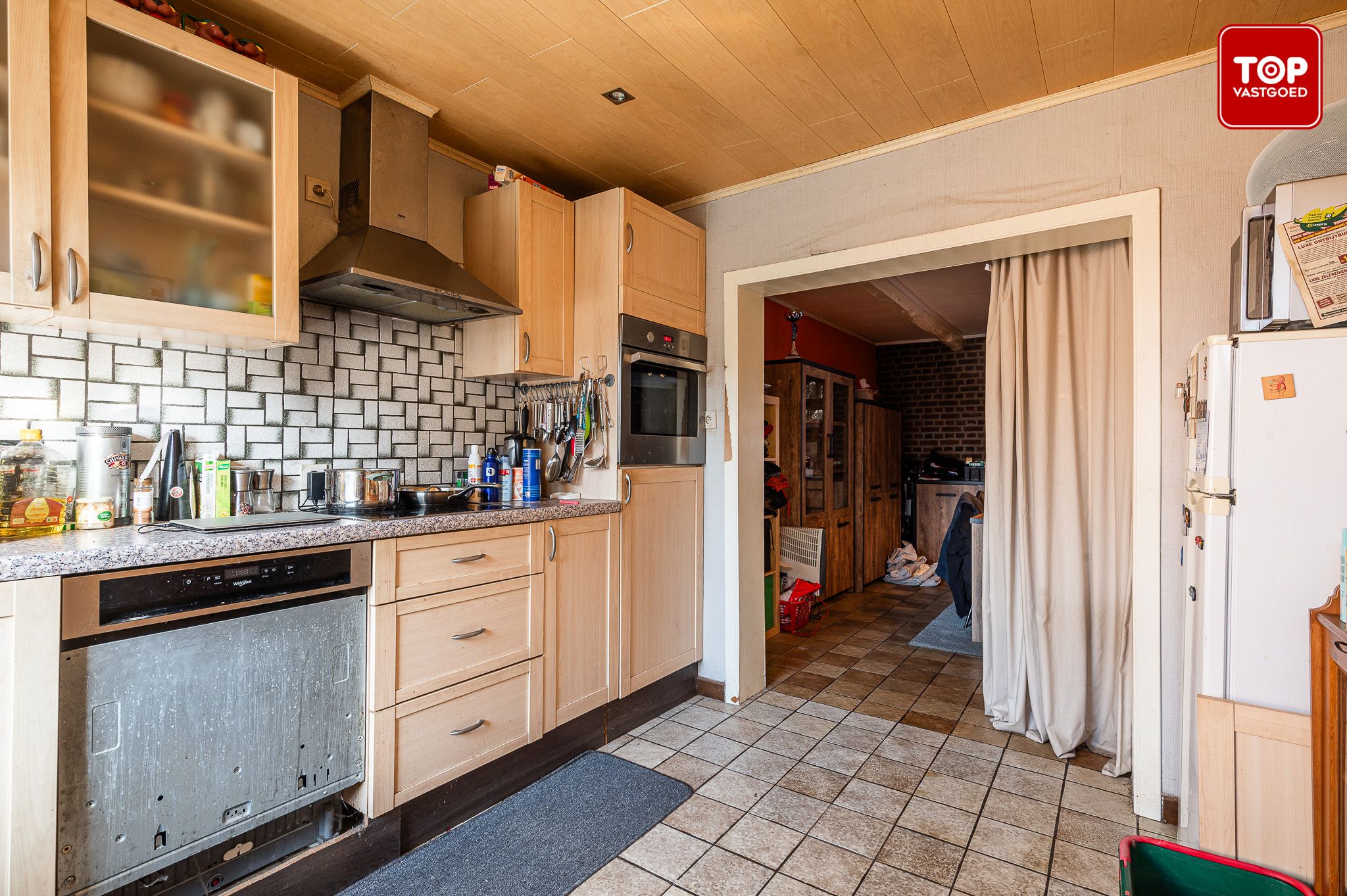 Woning met 3 slaapkamers en garage met aparte toegang.  foto 8