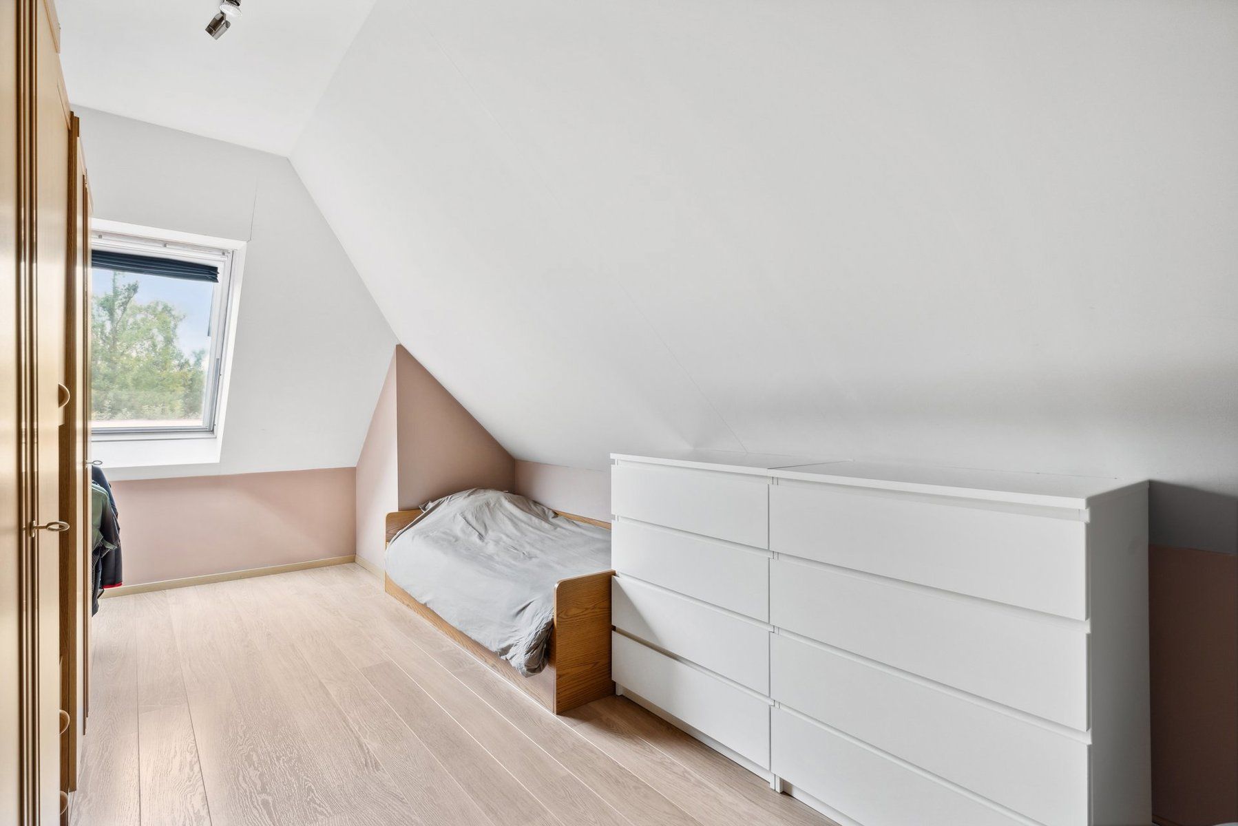 Instapklare woning mét handelsruimte én atelier foto 10