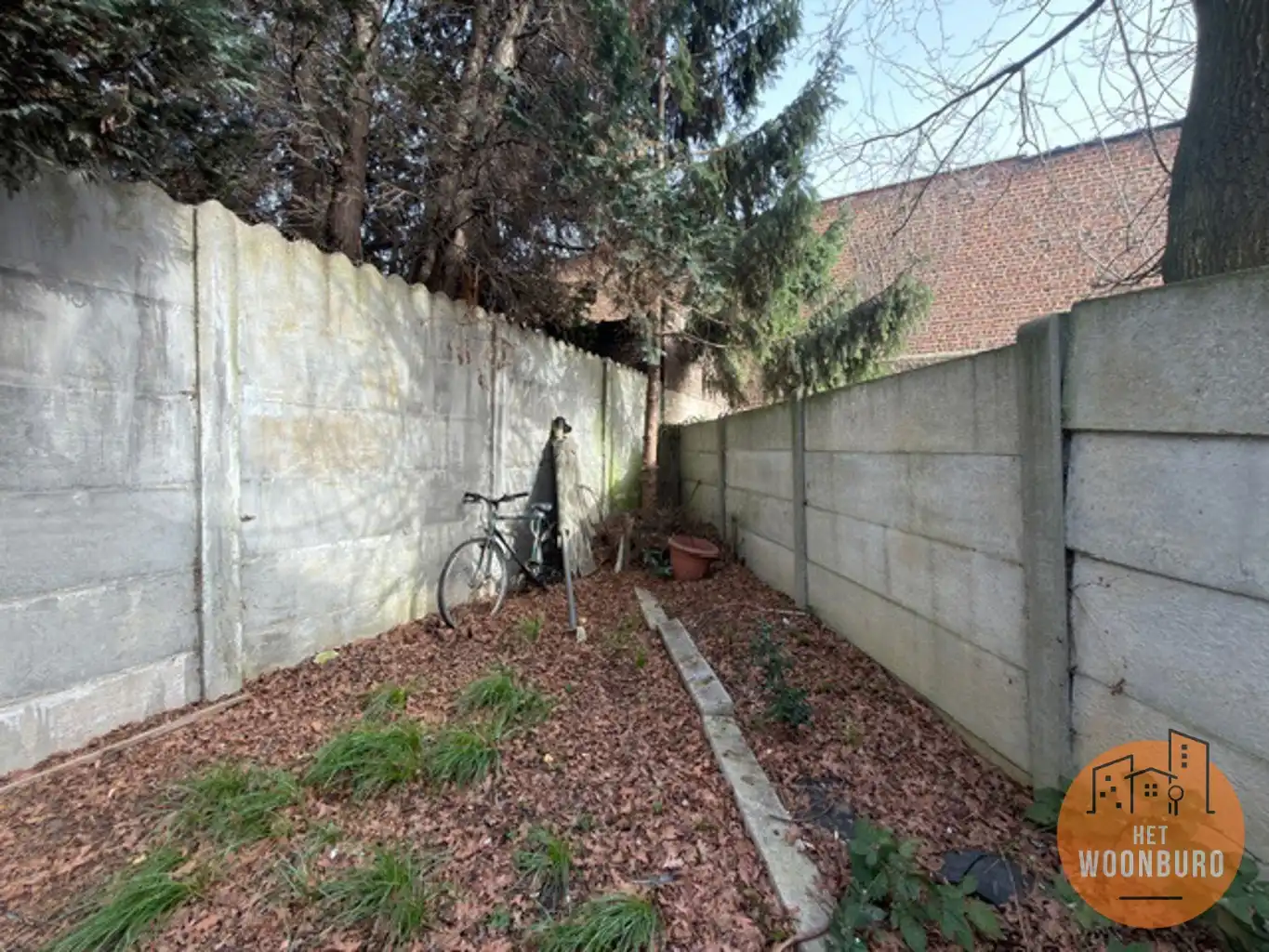 Gelijkvloers appartement met tuin foto 14