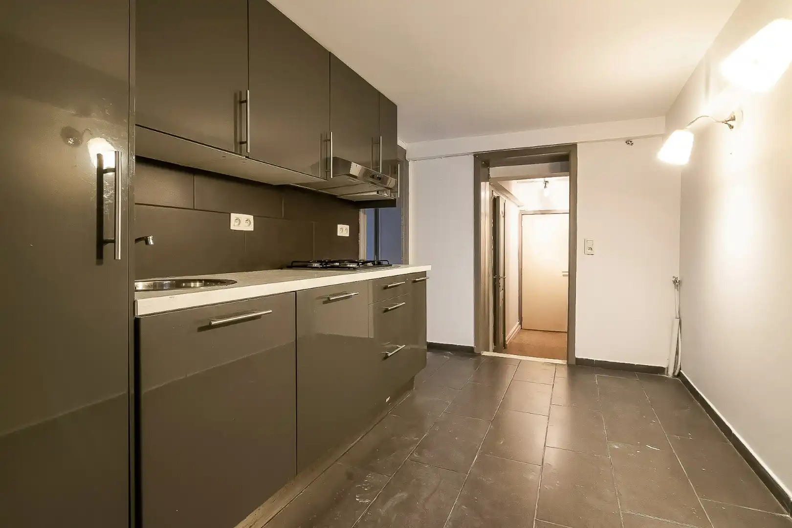 Leuk appartementje op het Zuid aan de Marnixplaats foto 2