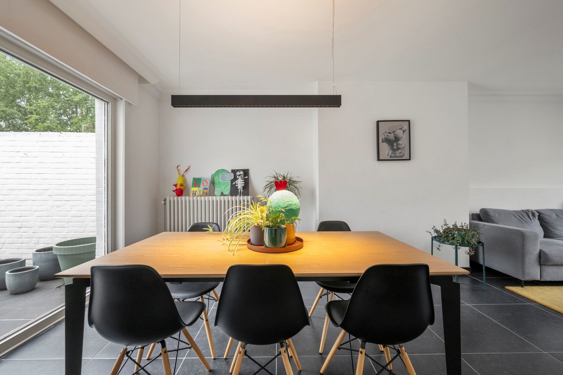 Rustig gelegen, lichtrijke & instapklare rijwoning te Brugge foto 4