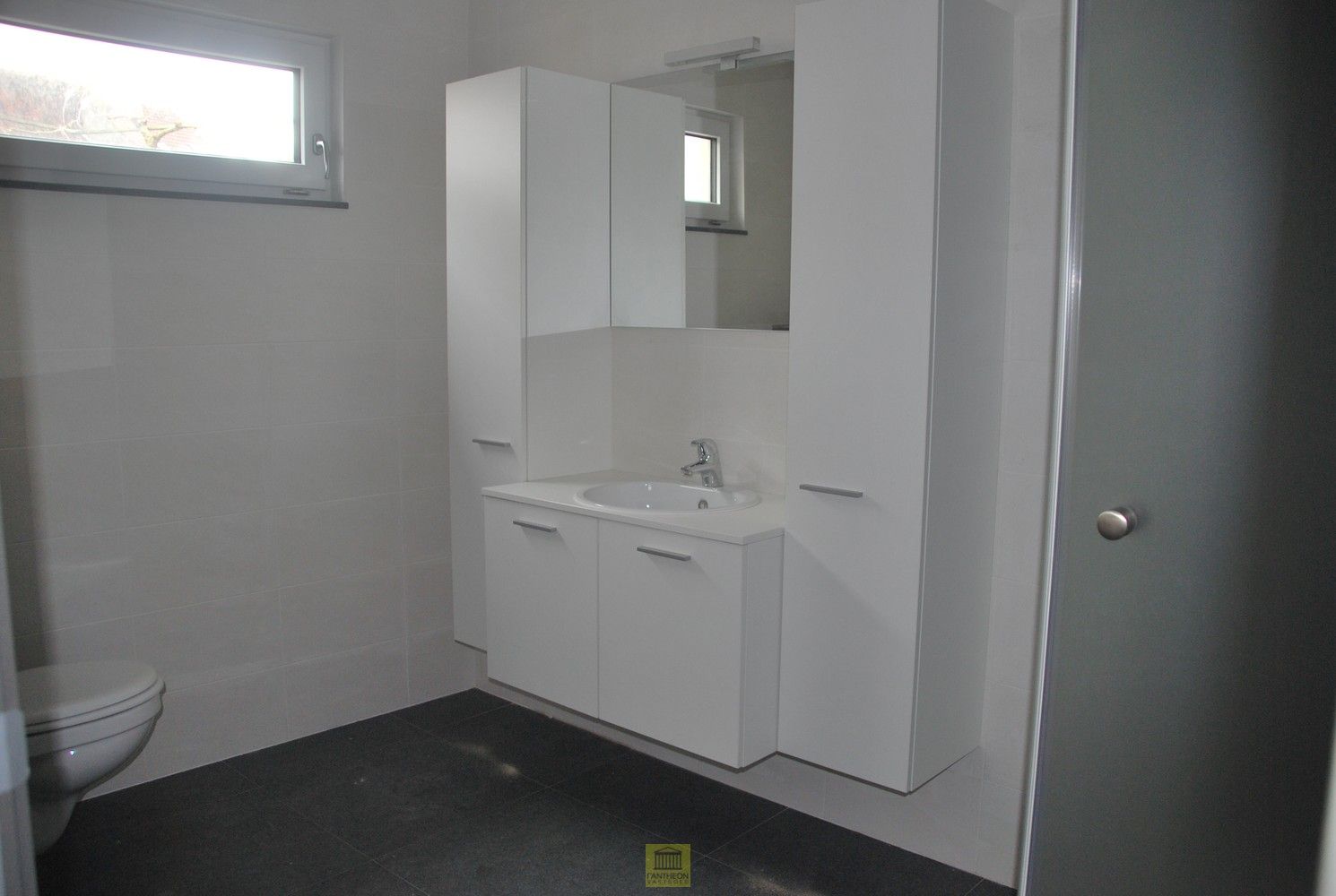 Gelijkvloers appartement met terras foto 12