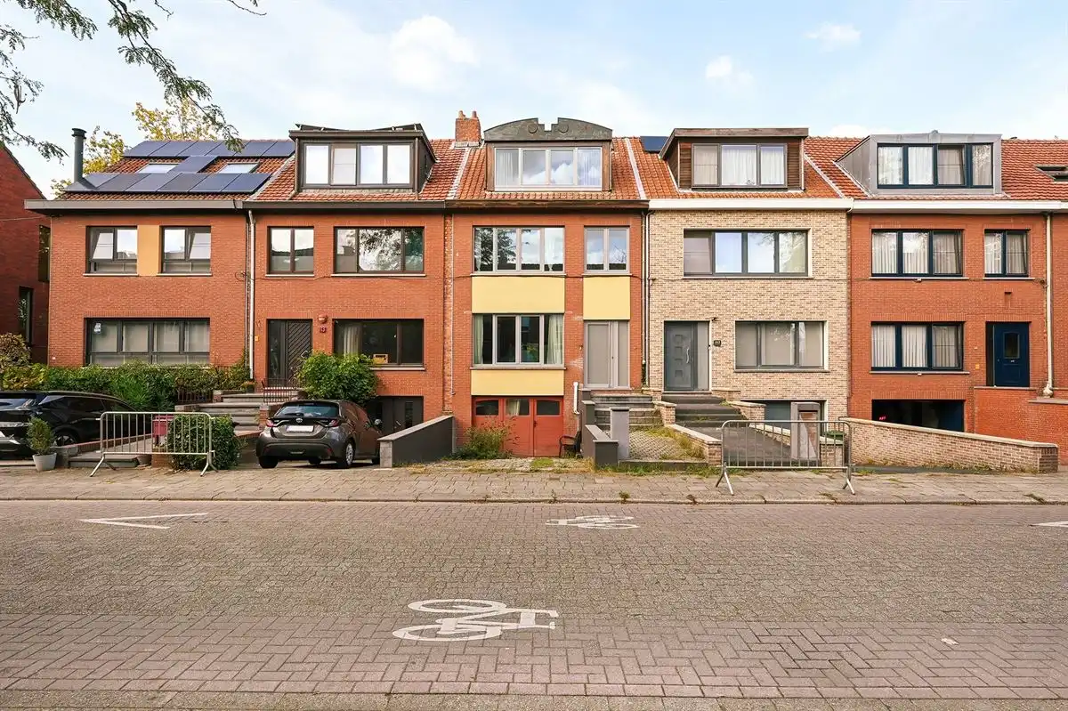 Ruime woning op zeer populaire locatie in Mortsel foto 26