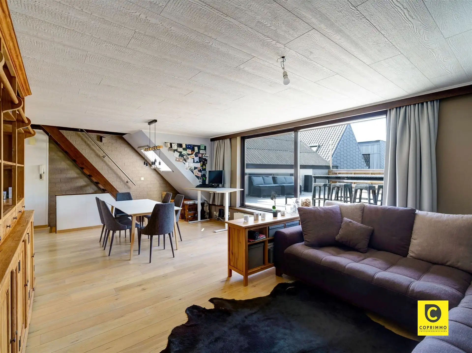 Duplex-appartement met zeer ruim terras en 2 slpk. foto 4