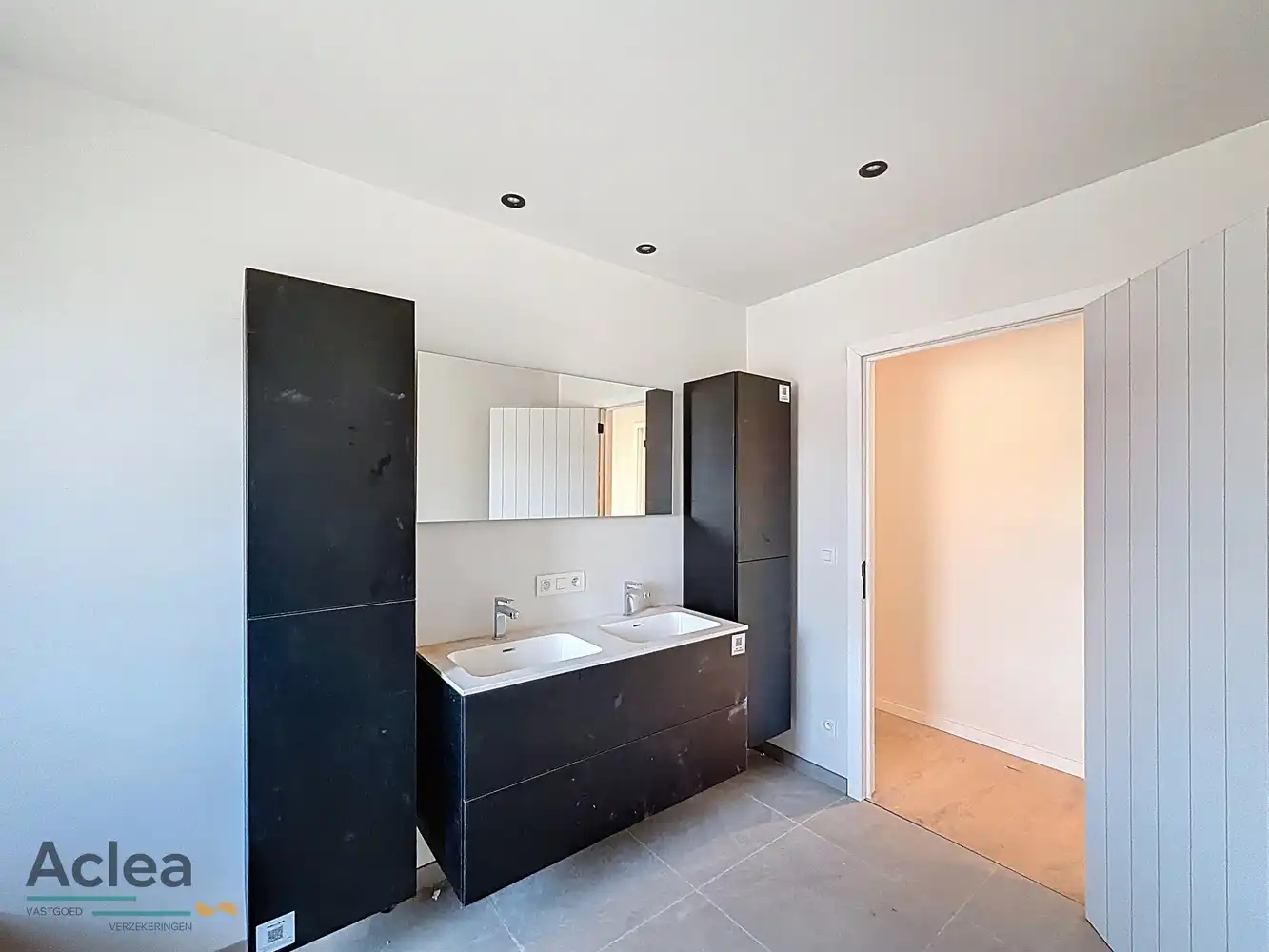 Ruime nieuwbouw woning in landelijke stijl met 4 slaapkamers foto 11