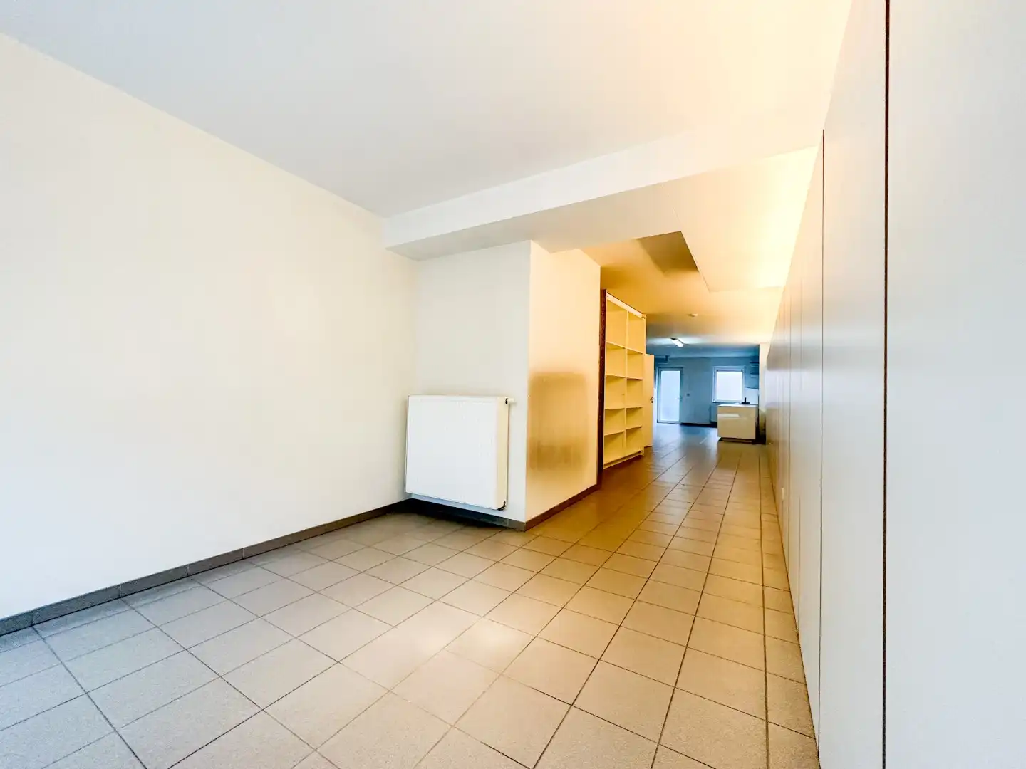 Instapklare handelsruimte voor winkel of kantoor, centrum Torhout foto 7