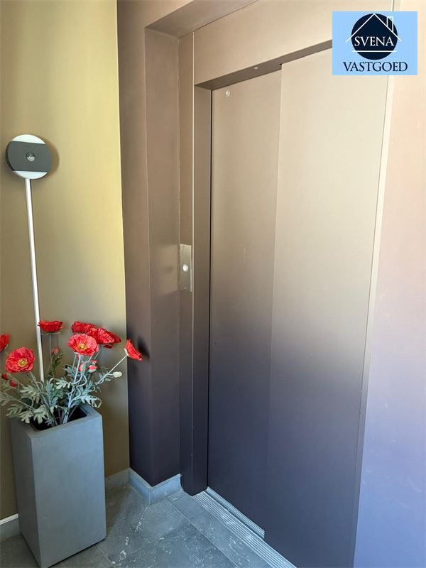 UNIEK TRIPLEX APPARTEMENT NABIJ DE MARKT VAN GERAARDSBERGEN foto 3