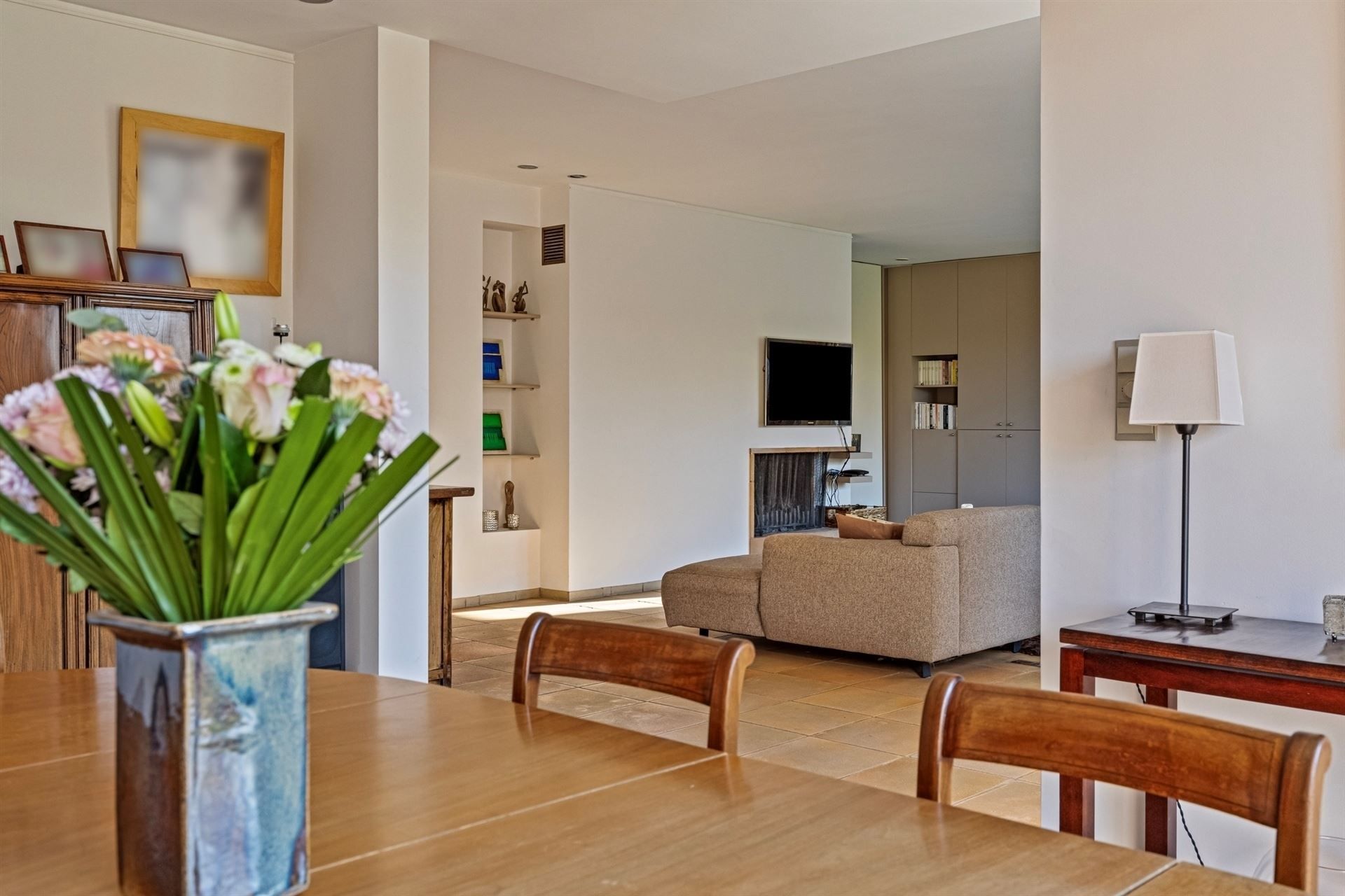 Ruime klassieke villa met zwembad in doodlopende straat foto 16