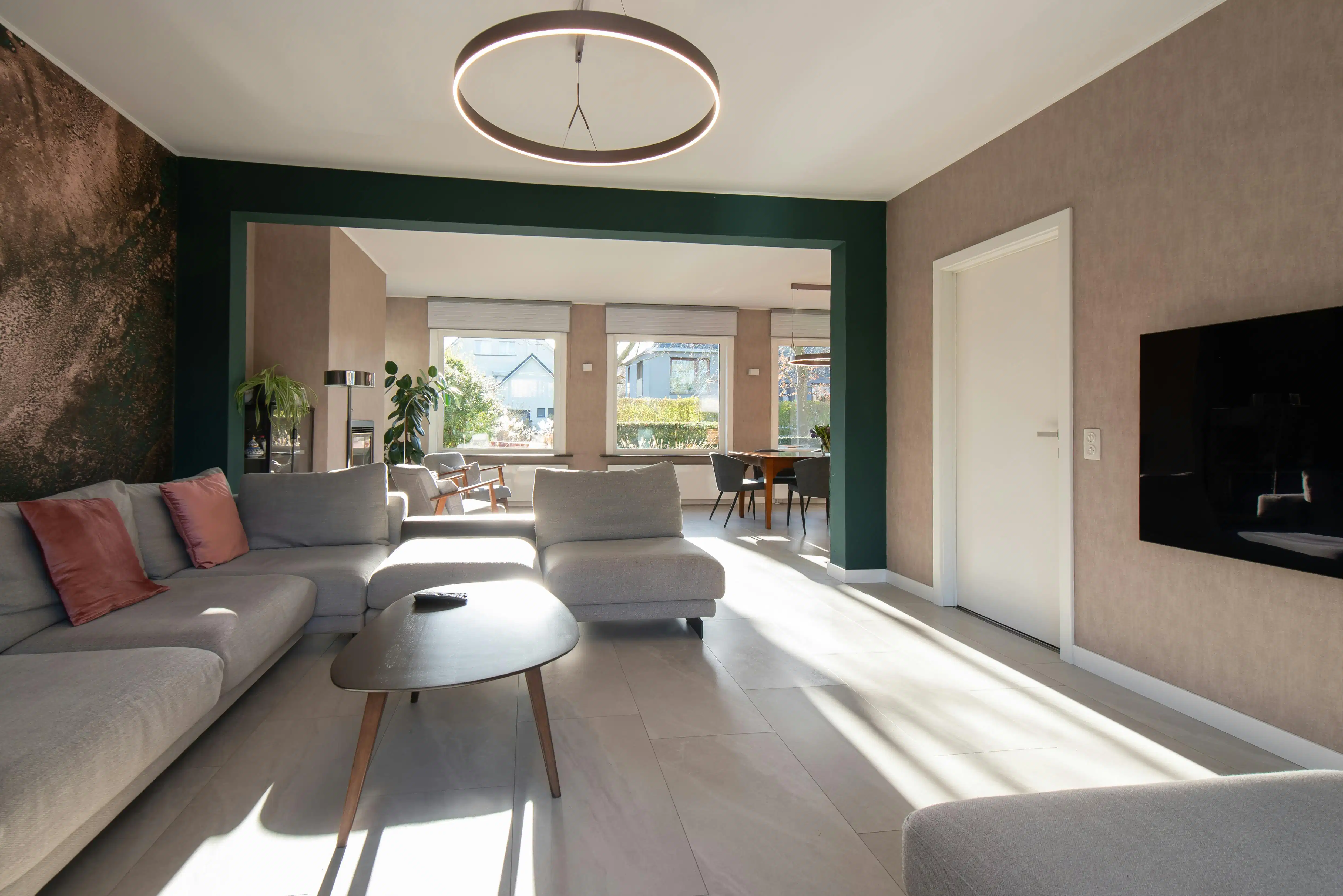 Villa op een prachtig perceel (1.349m²) te Oostende foto 4