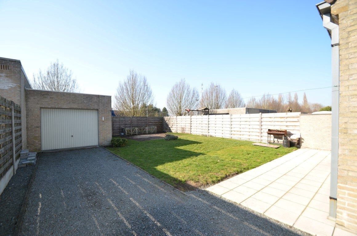 Woning met 3 slpks, garage en tuin foto 12