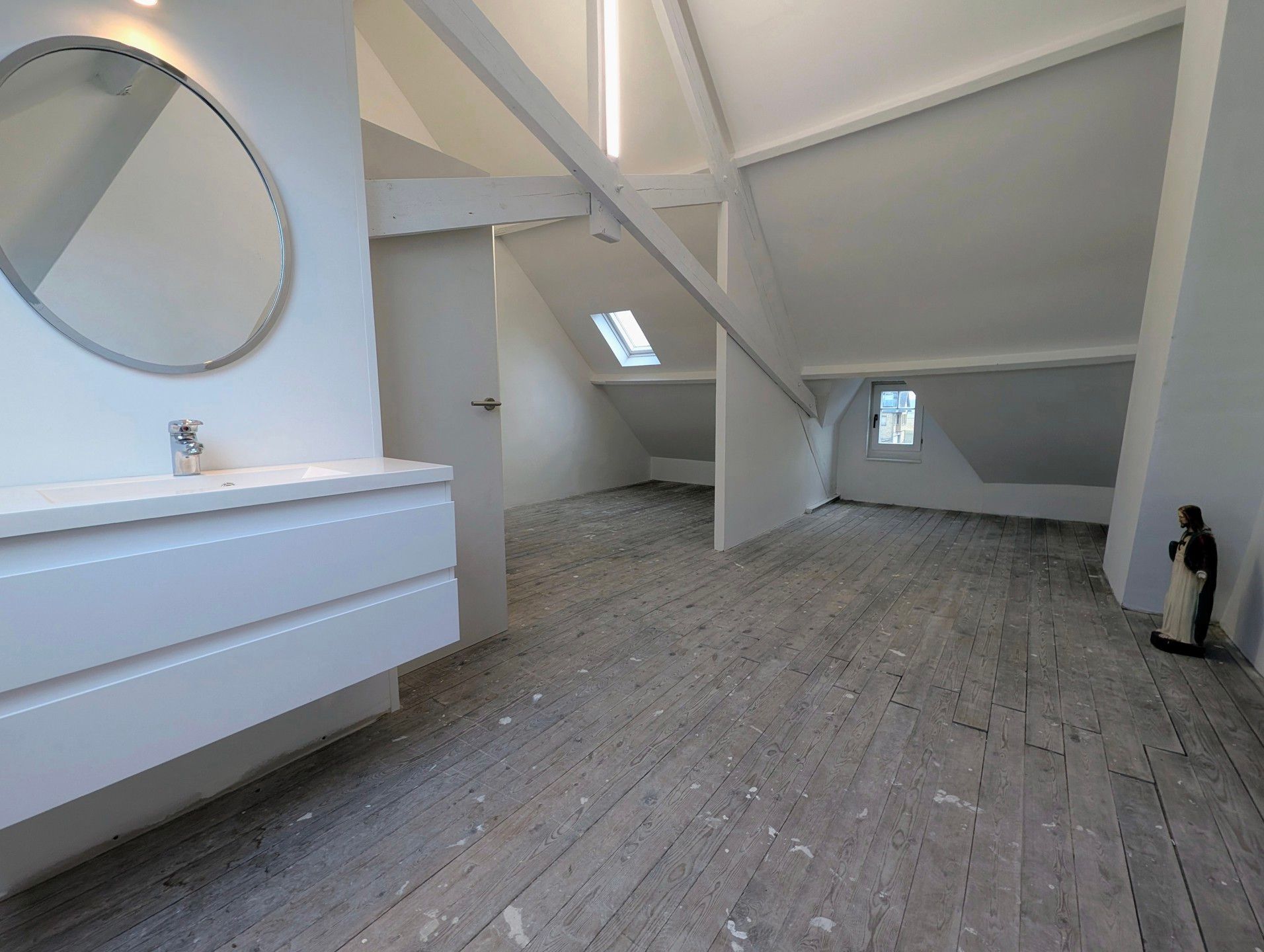 Instapklare 4-gevelwoning met zonnige tuin, terras. foto 16