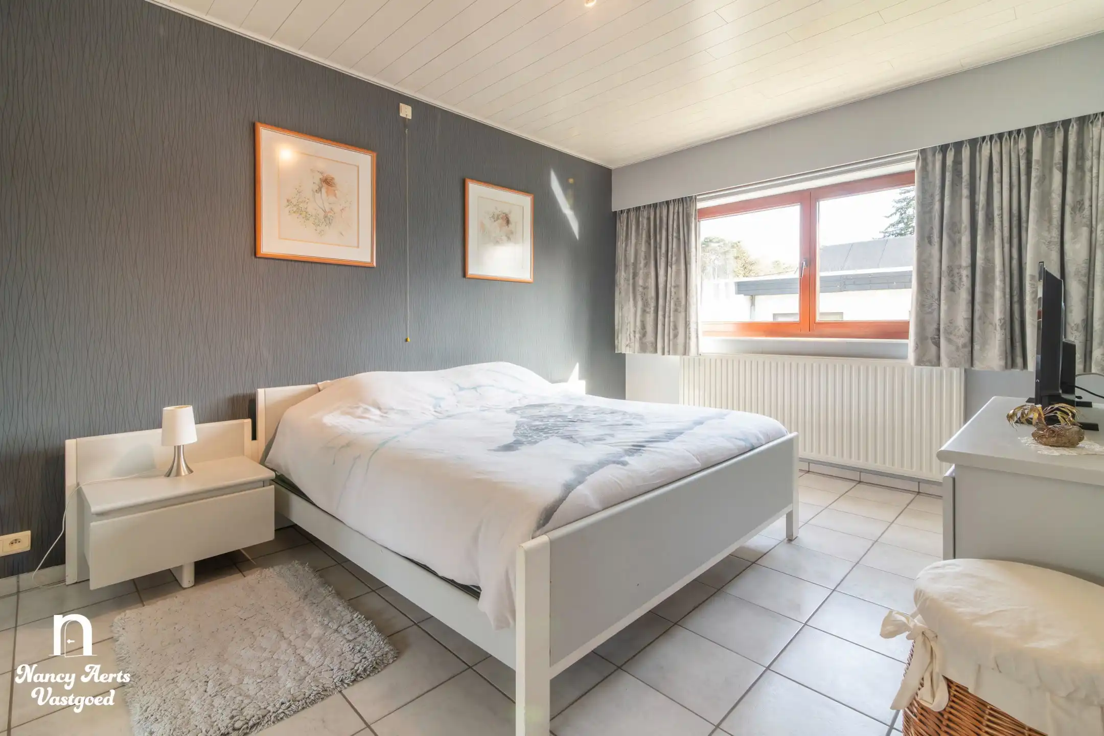 Ruime woning met multifunctionele kelder en prachtige tuin foto 18