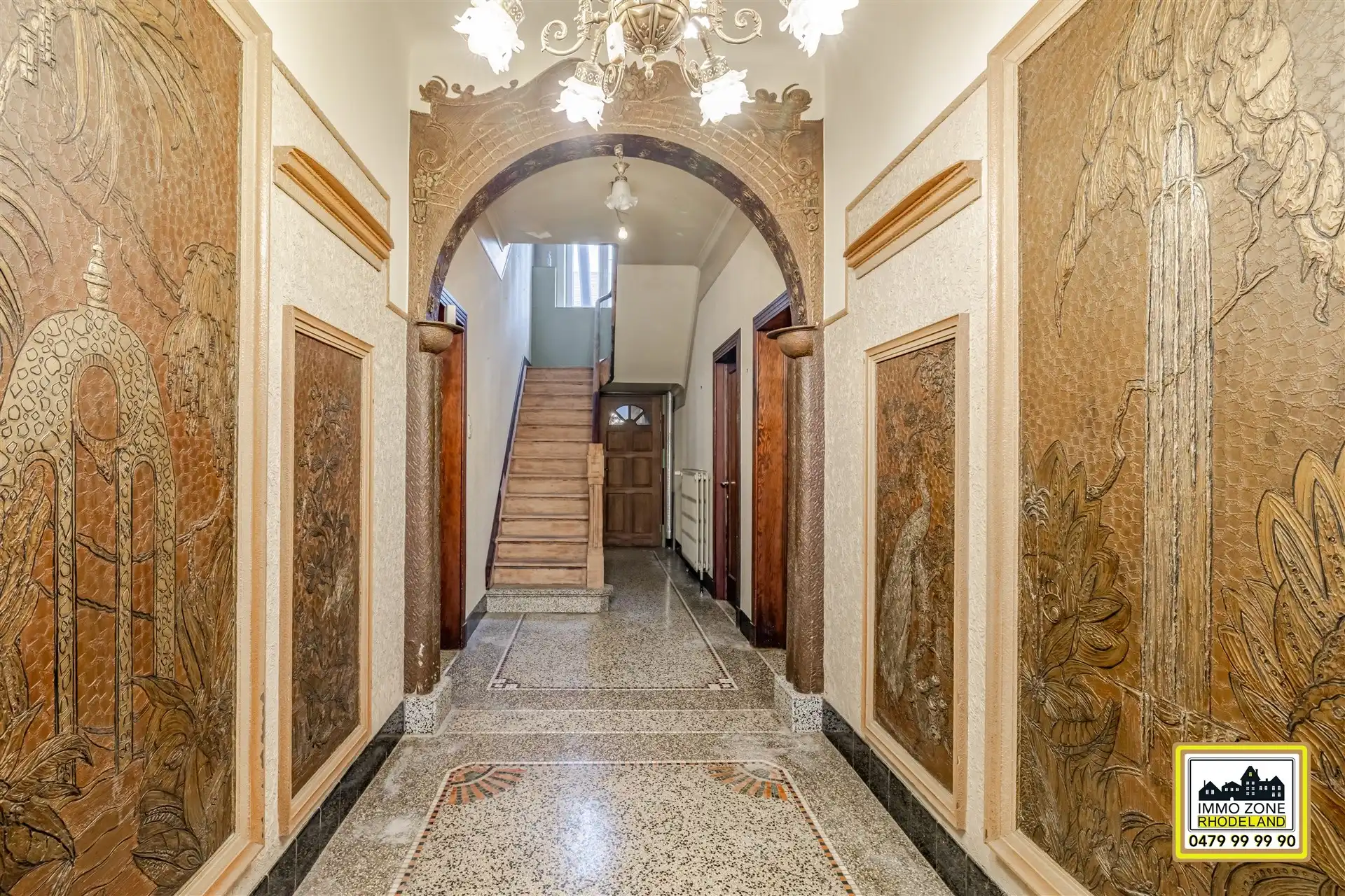 Karaktervolle woning met 4 slpks en magazijn foto 3