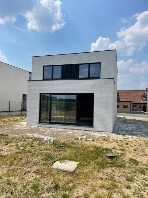 Energiezuinige woning  te koop met personalisatie in de afwerking foto 2