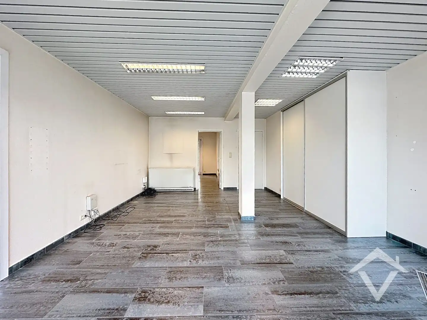 Kantoorruimte te koop in Oudenburg  foto 10