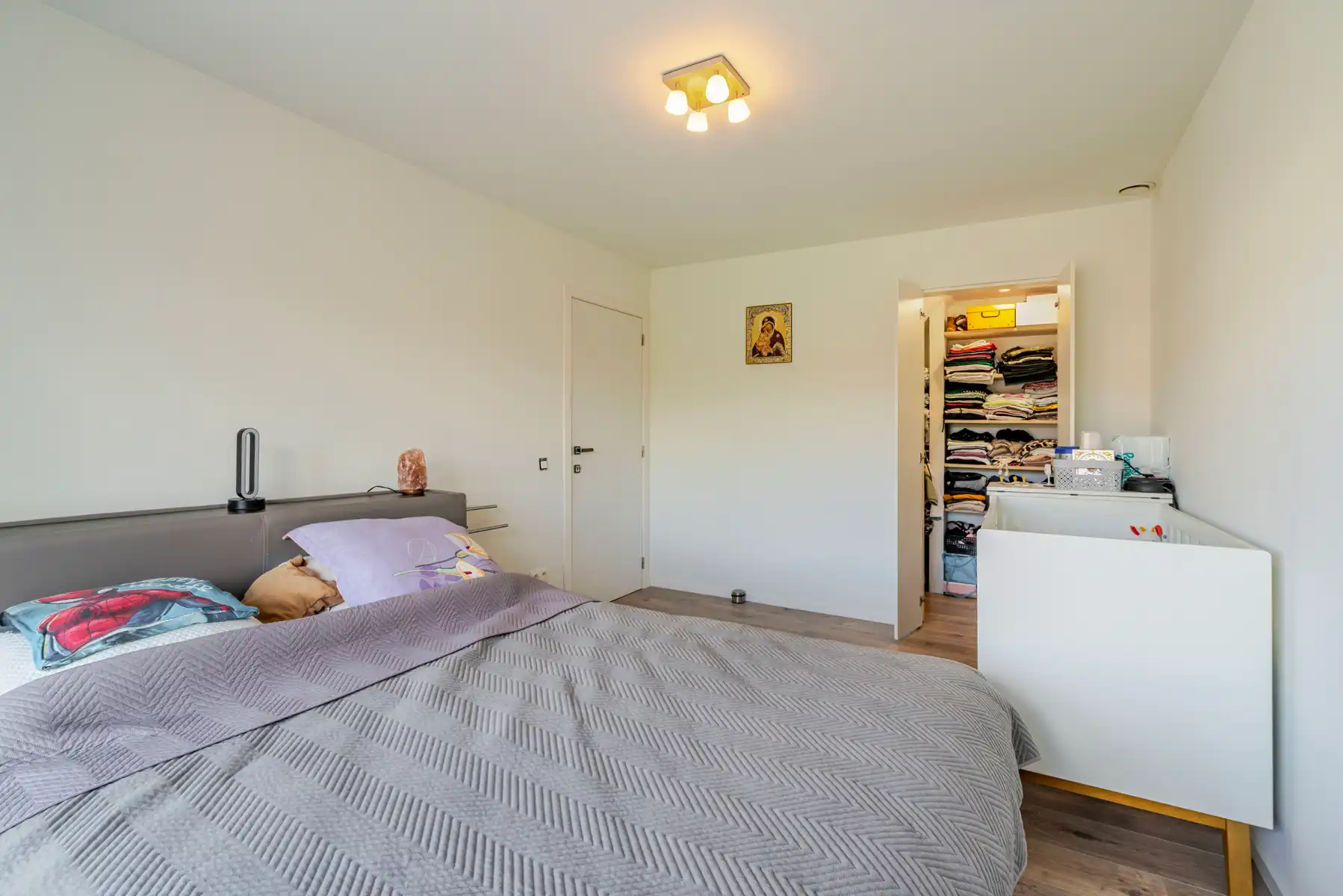 Instapklare woning met 6 slaapkamers en 2 badkamers  foto 10