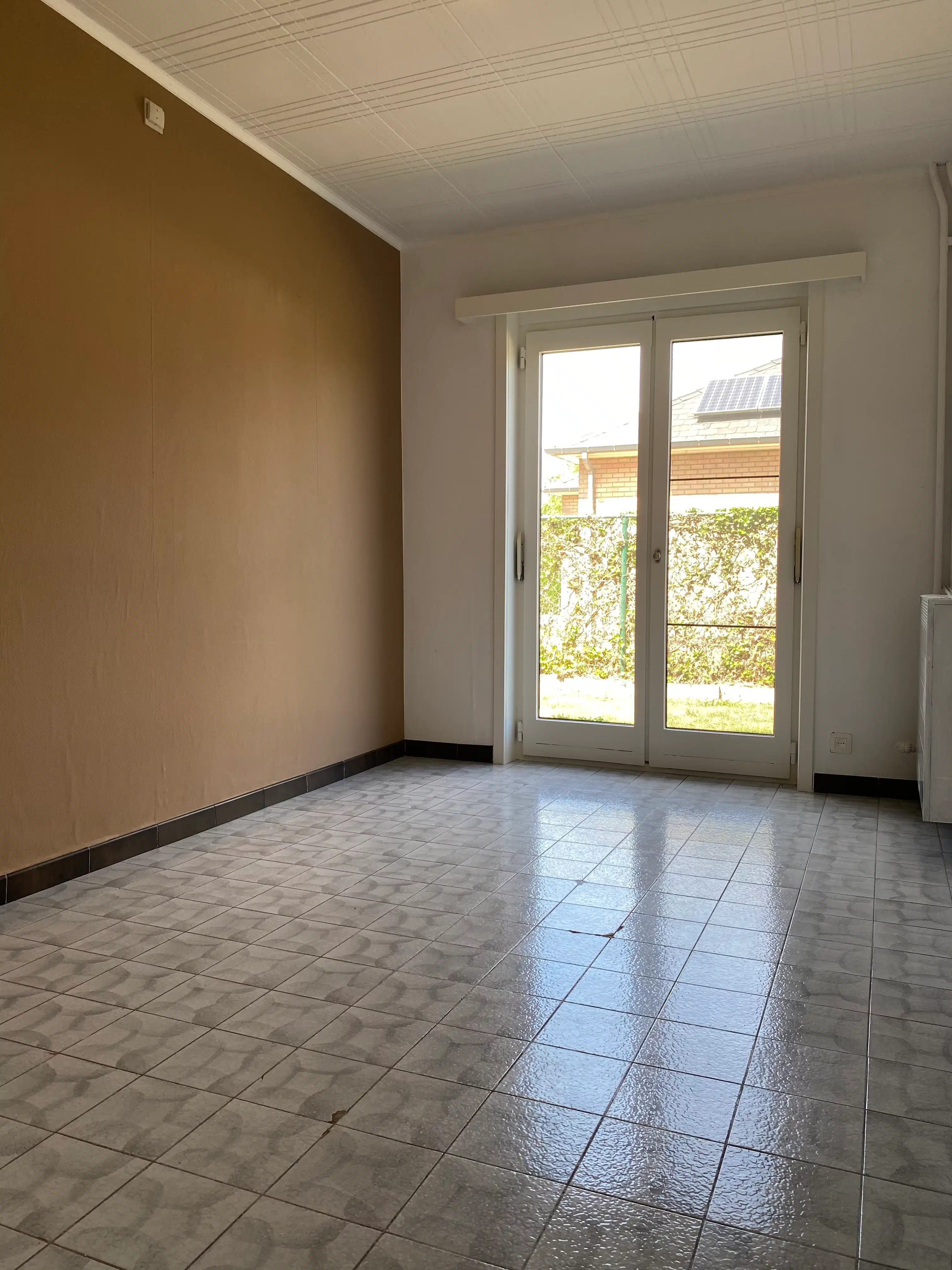 BUNGALOW MET DRIE SLAAPKAMERS EN GARAGE foto 12