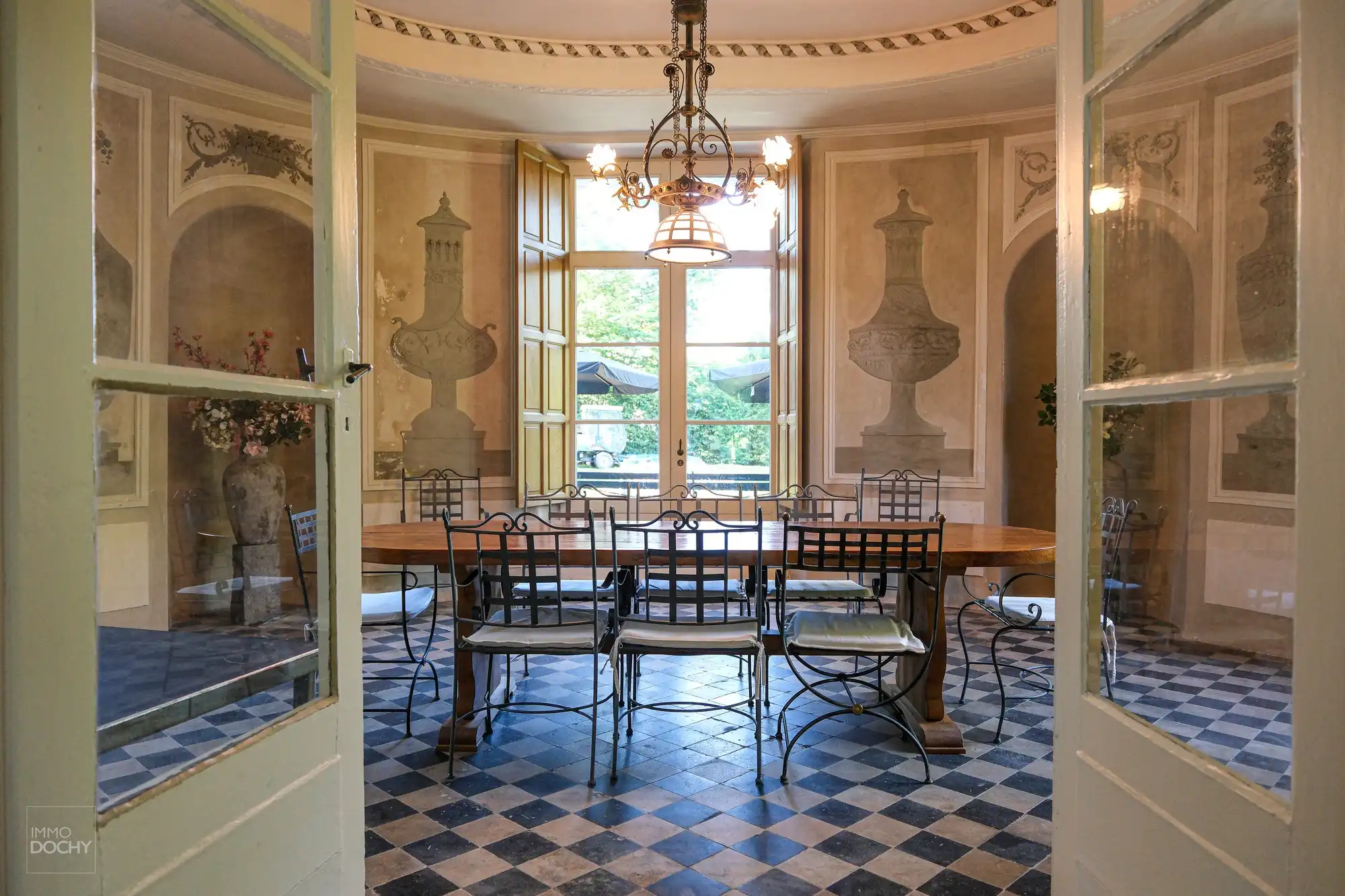 Prachtig gerestaureerd authentiek landhuis te Gors-Opleeuw (gelegen tussen Hasselt en Tongeren) foto 12