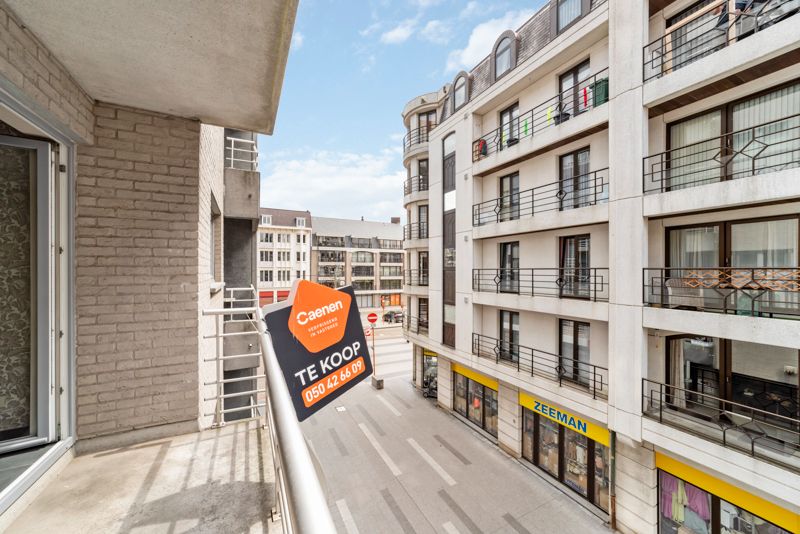 Instapklaar drie slaapkamerappartement met een uitstekende locatie foto 4