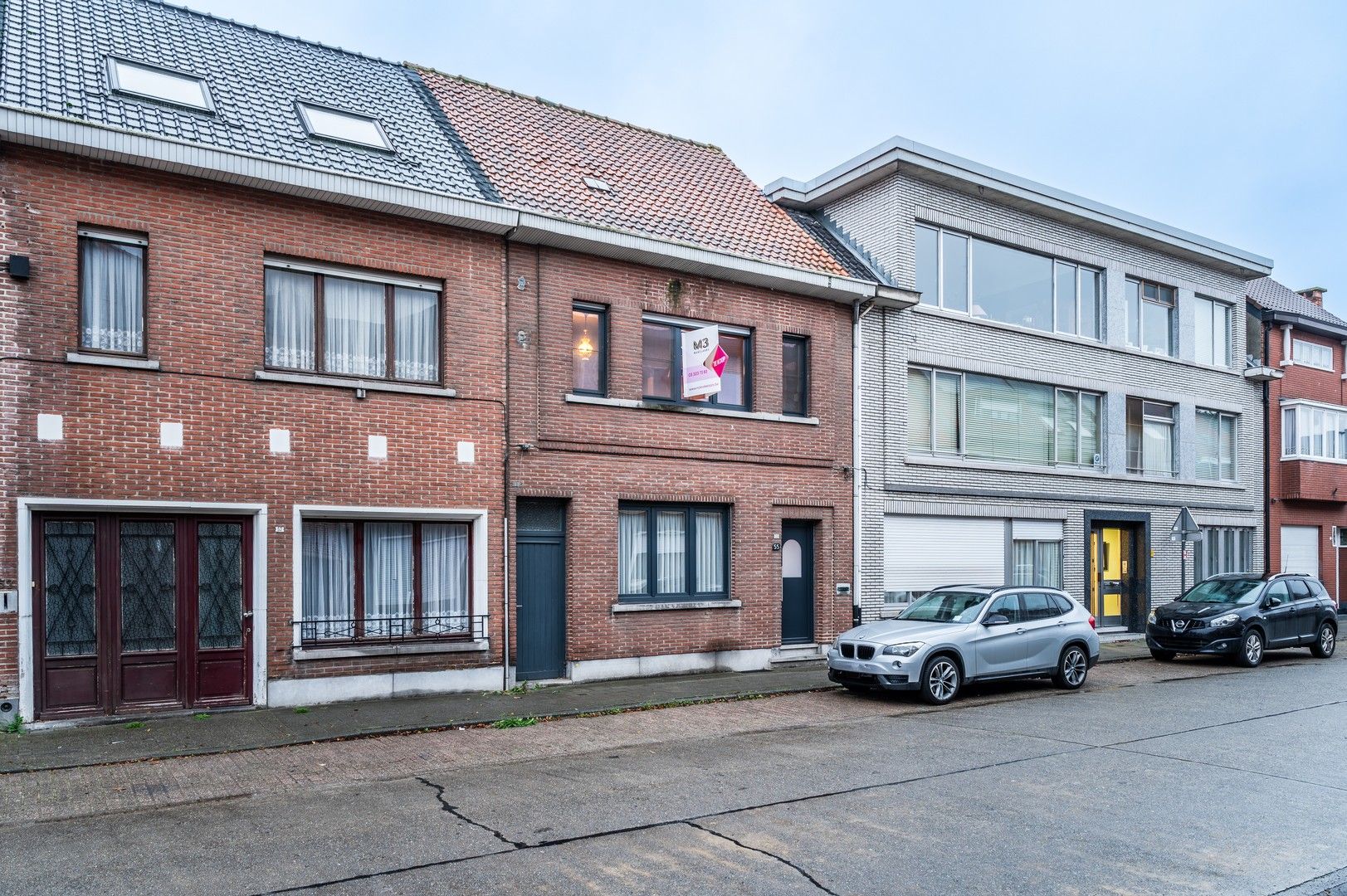 Hoofdfoto van de publicatie: Ruime te renoveren woning