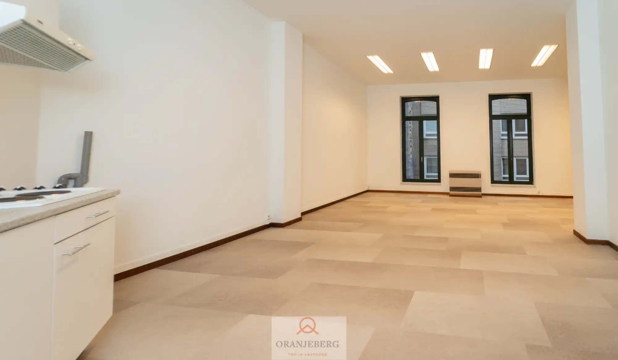 Commerciële ruimte te huur foto 4