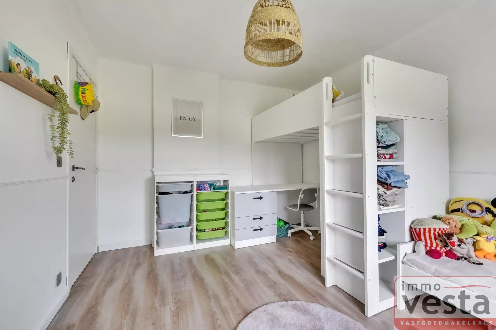 Gerenoveerde woning met 3 slaapkamers, ruime tuin en landelijke charme foto 15