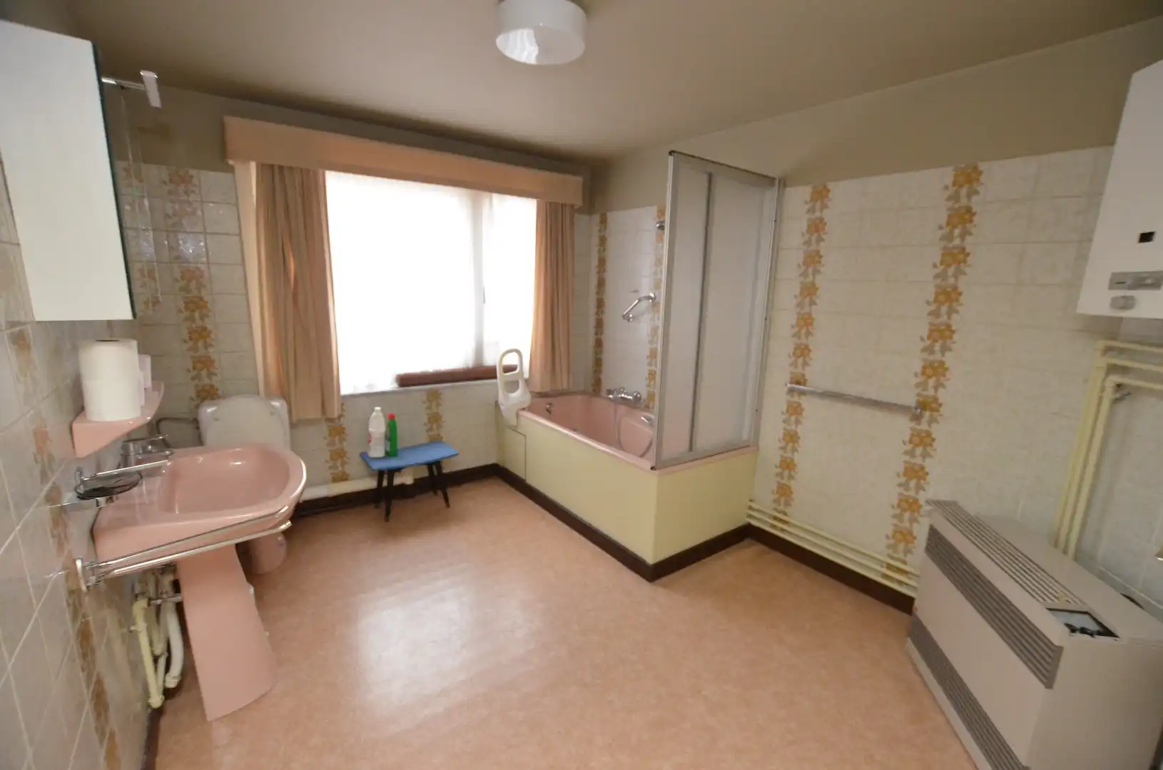 Goed onderhouden woonhuis  foto 8