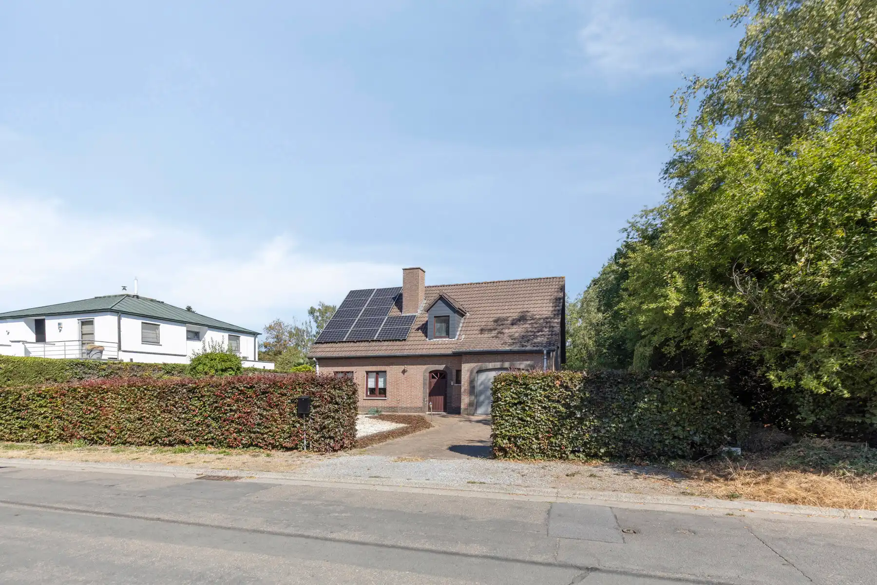 Hoofdfoto van de publicatie: Zen wonen bij Hofstade op +/-15 are met zonnepanelen