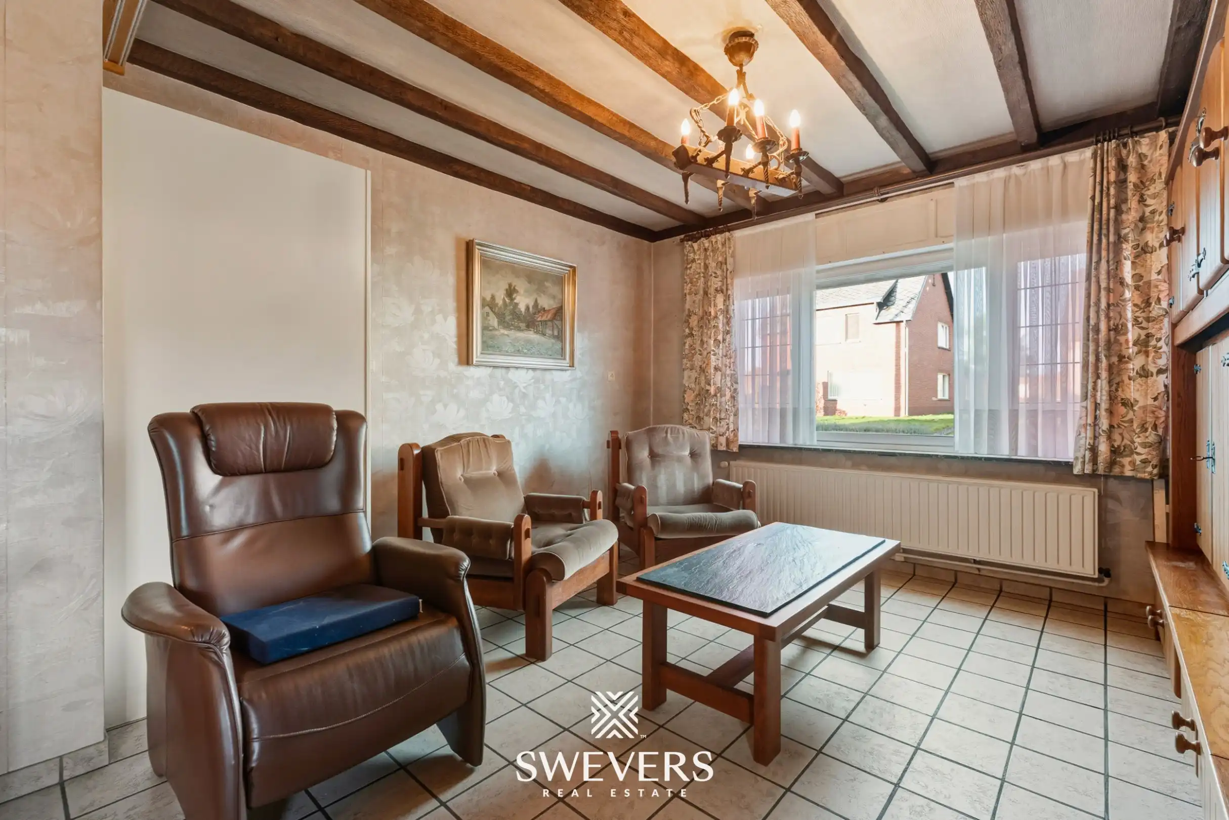 Vrijstaande woning met drie slaapkamers, bureauruimte en tuin in Houthalen foto 3