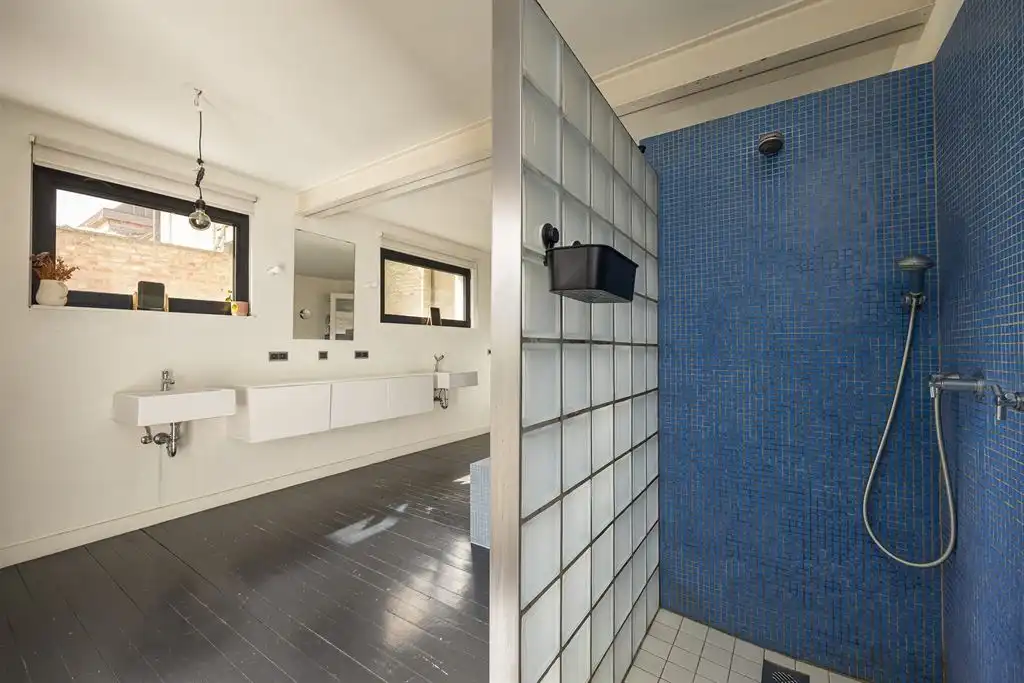 Prachtig, uitzonderlijke herenwoning met zonnige tuin foto 15