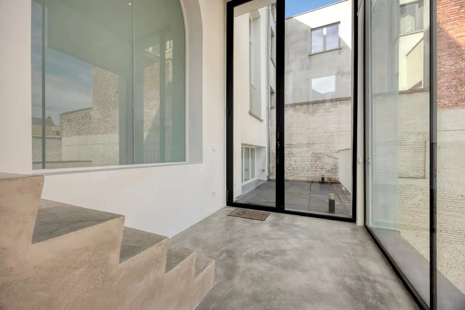 Exceptioneel en luxueus gerenoveerd 19e eeuws appartement midden in de binnenstad. foto 14