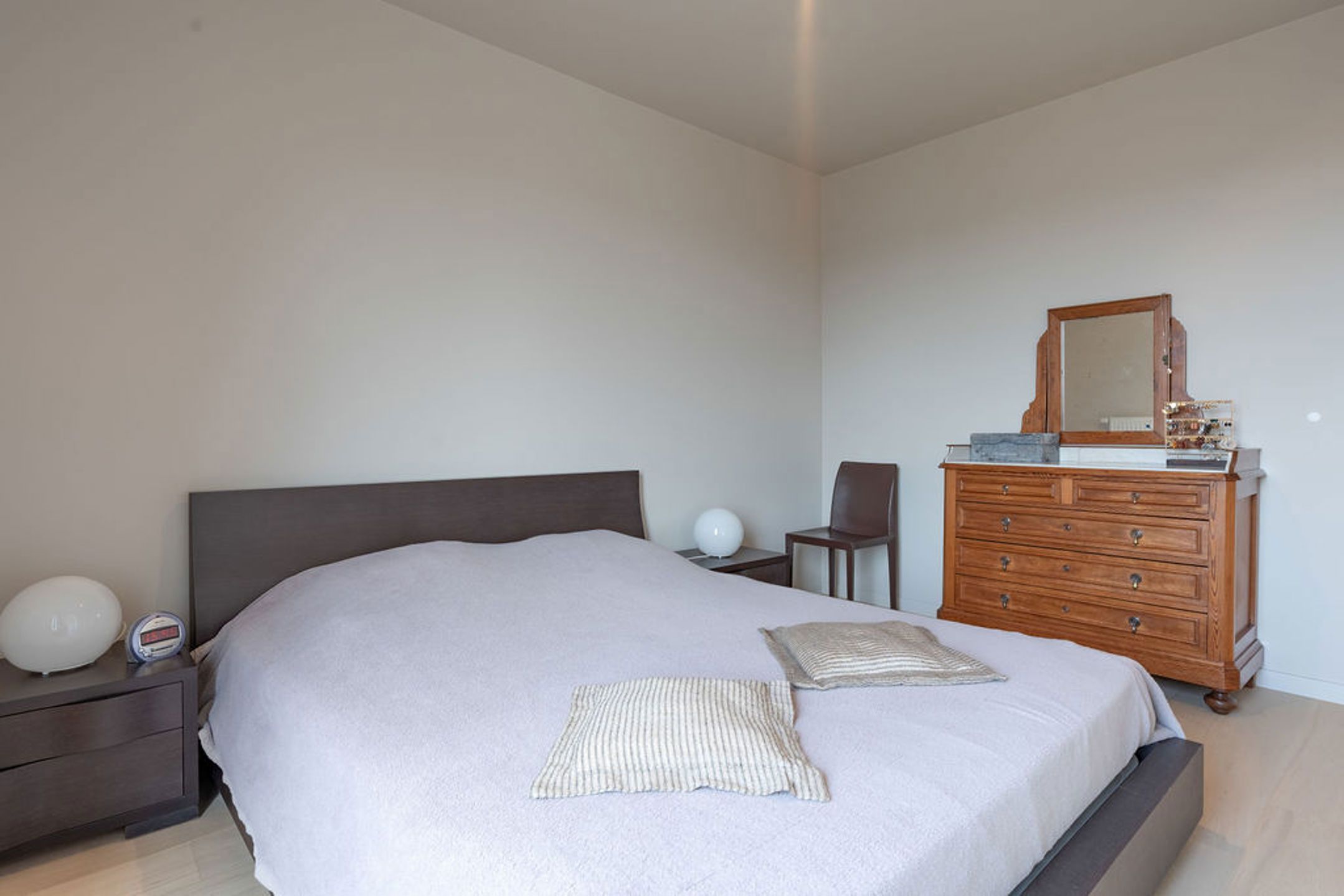 Energiezuinig luxe app met ruim terras en autostaanplaats. foto 20