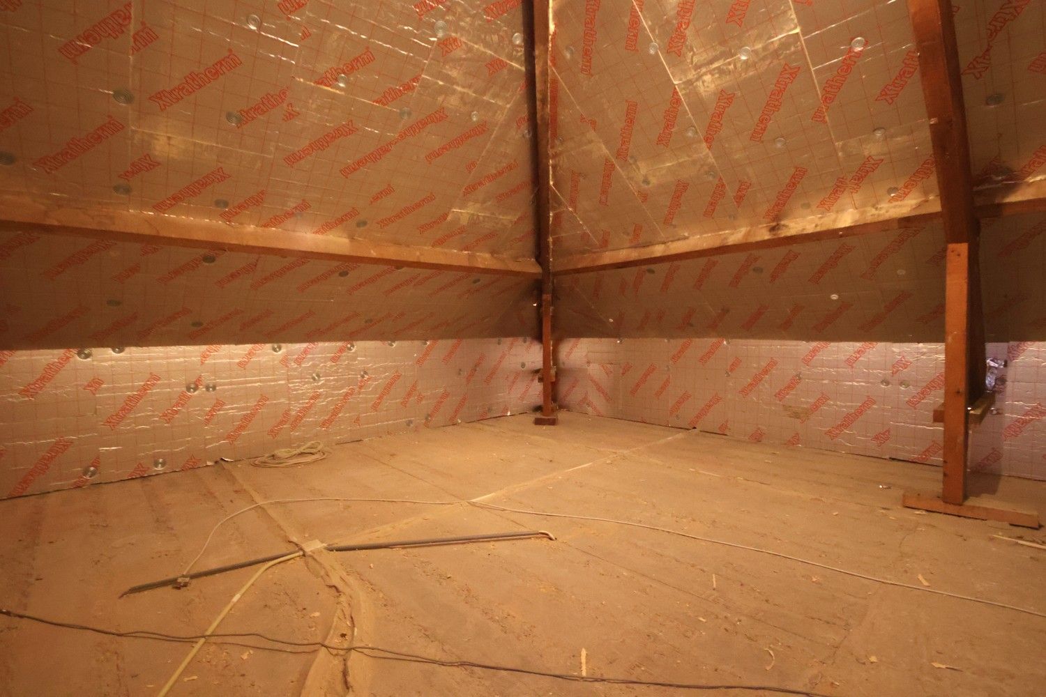 Ruime woning met 3 slaapkamers en tuin midden in het centrum foto 27