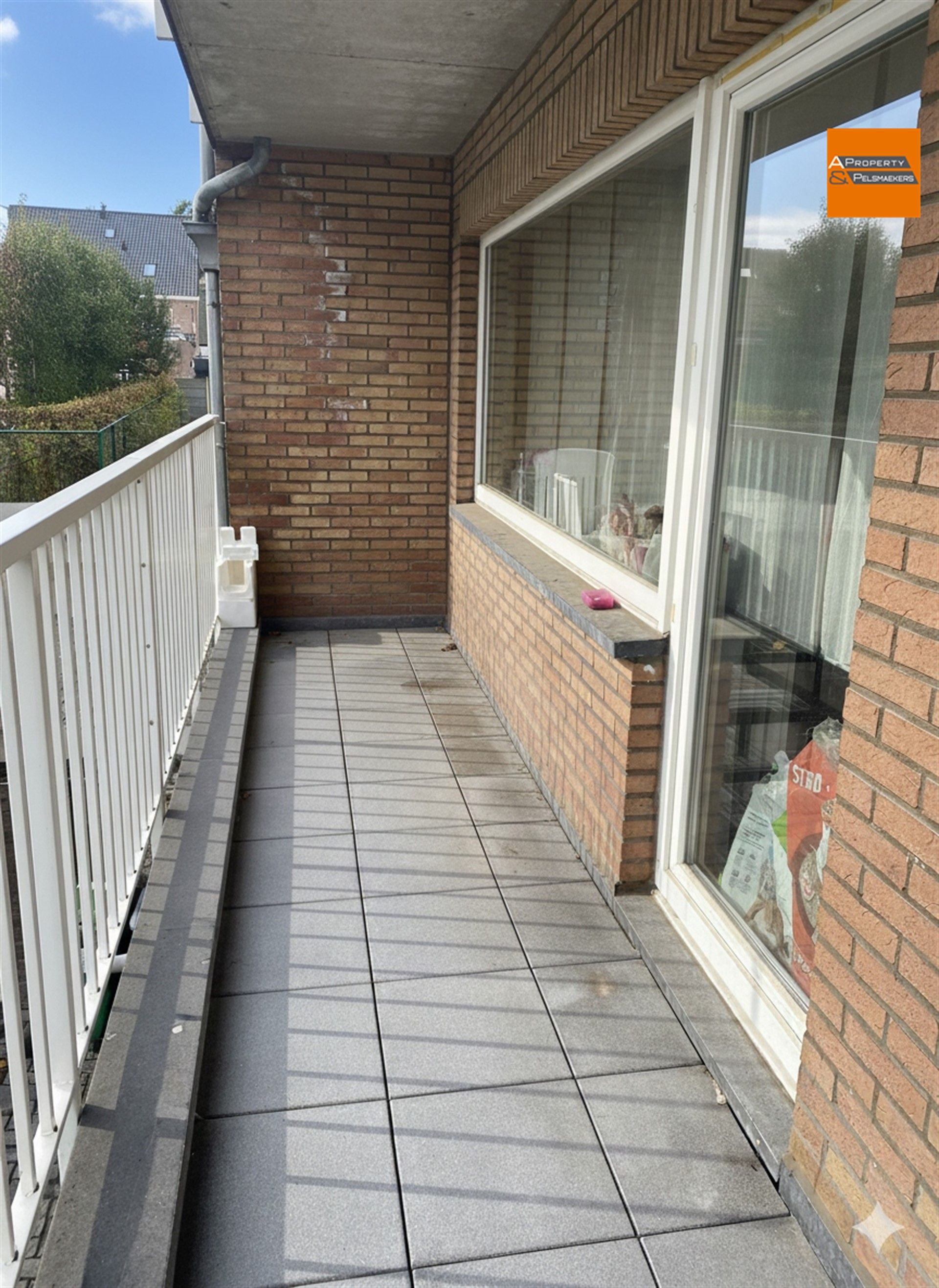 Gelijkvloers appartement met twee slaapkamers en garagebox. foto 13