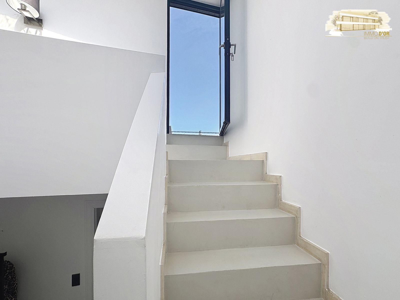 Stijlvolle duplex met 3 slaapkamers & zonovergoten terras foto 6