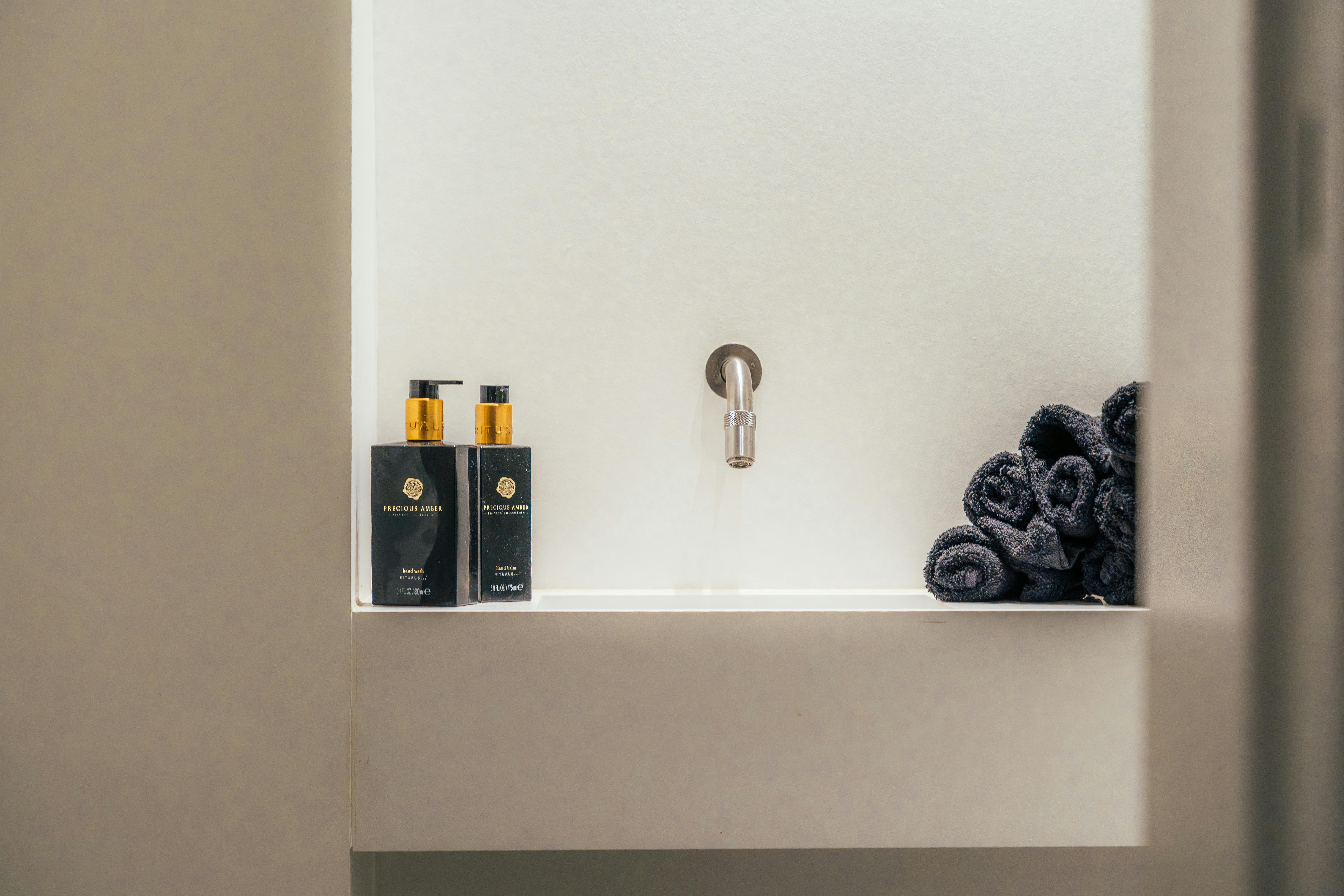 Magnifiek herenhuis te koop op 100m van de Menenpoort in Ieper foto 30